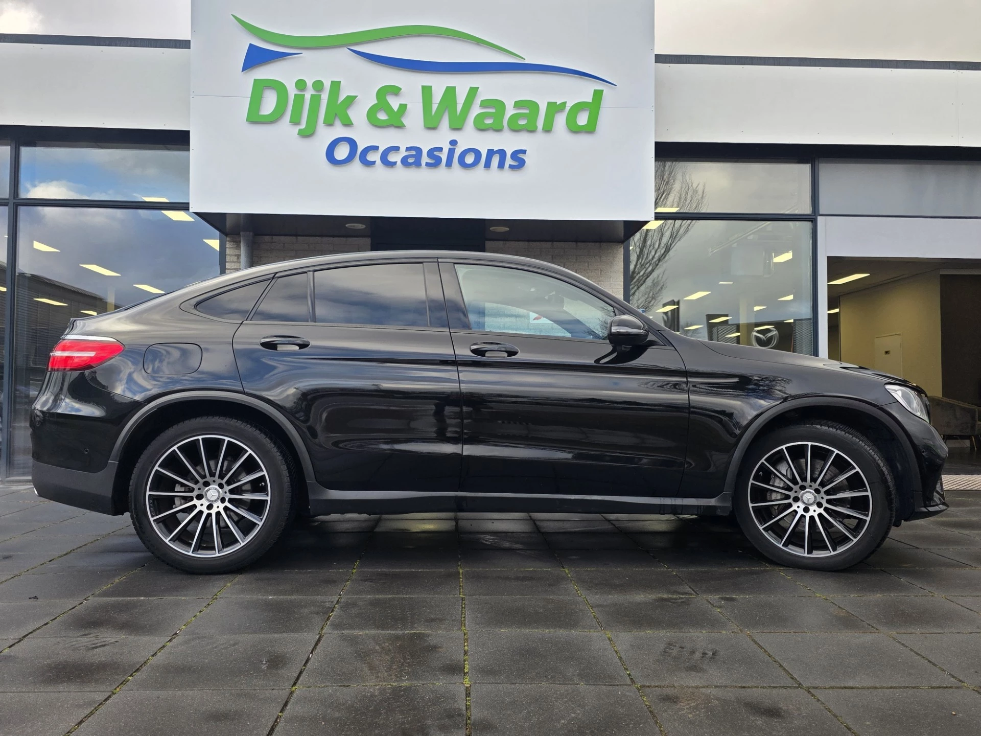 Hoofdafbeelding Mercedes-Benz GLC