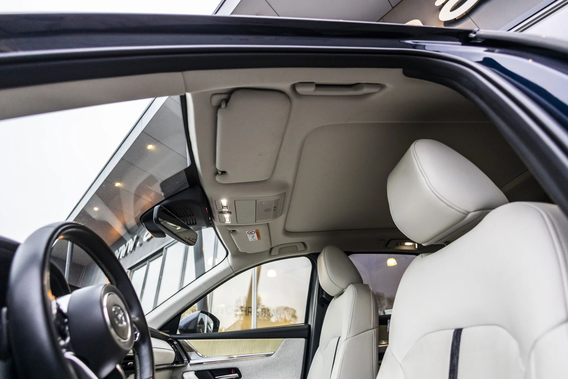 Hoofdafbeelding Mazda CX-60