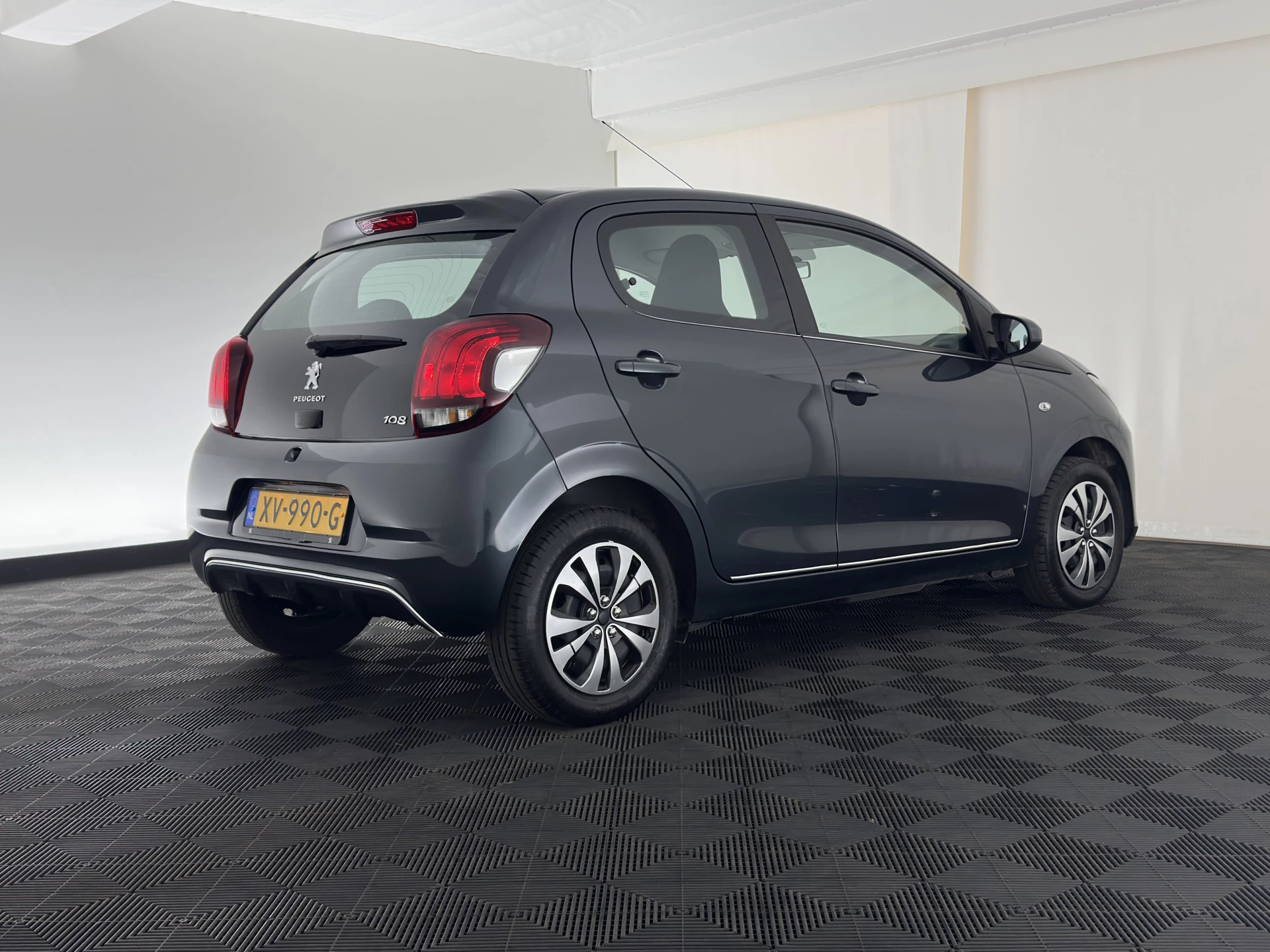 Hoofdafbeelding Peugeot 108