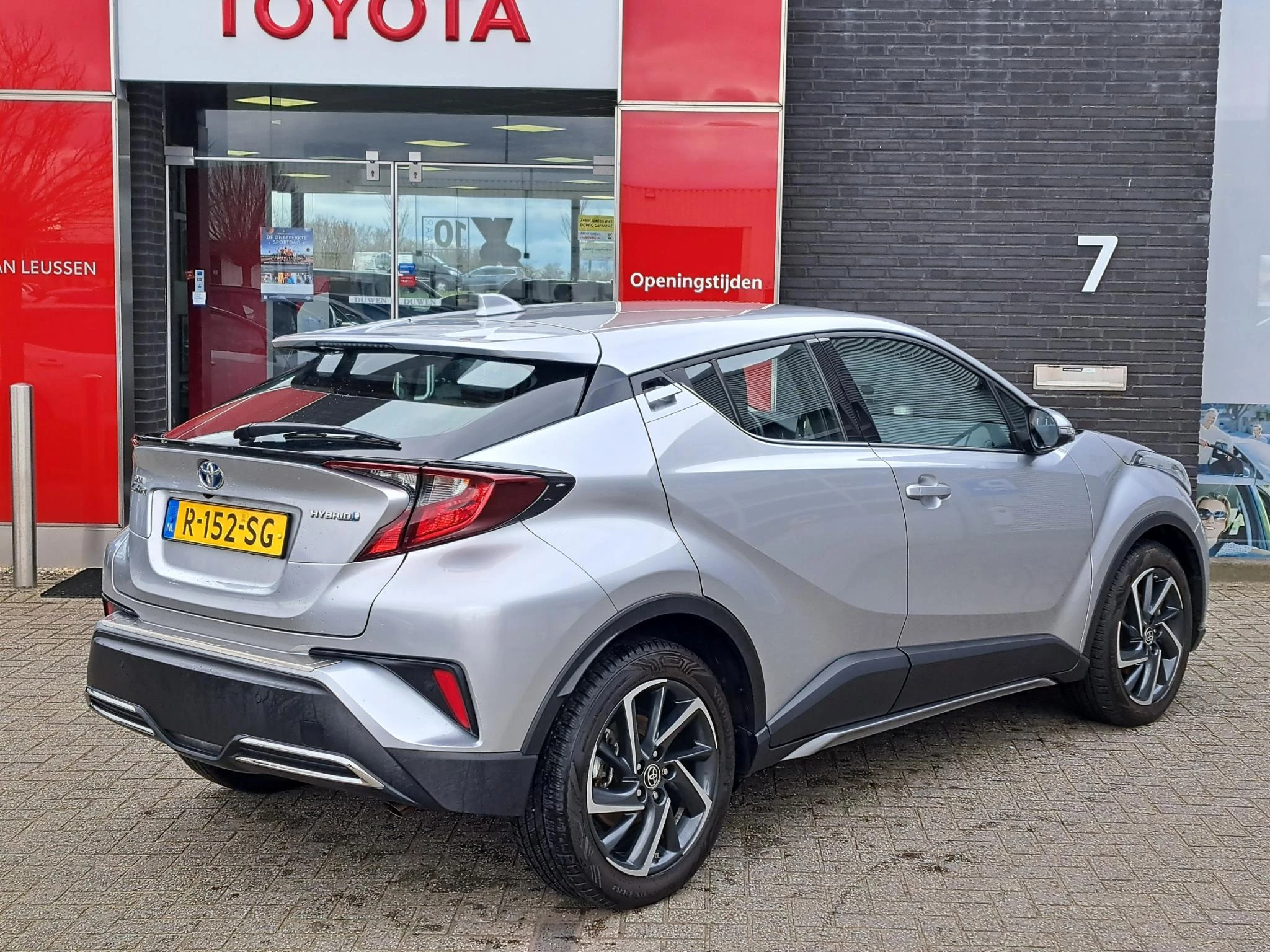 Hoofdafbeelding Toyota C-HR