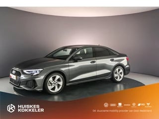 Audi A3 Limousine S Edition 35 TFSI 150pk | Optiek Zwart | Parkeerassistent | Cruise | CarPlay | Navi | Privacyglas | Stoelverwarming |