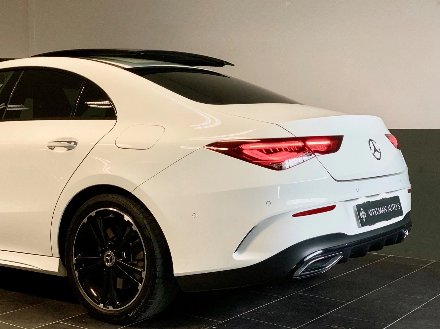 Hoofdafbeelding Mercedes-Benz CLA