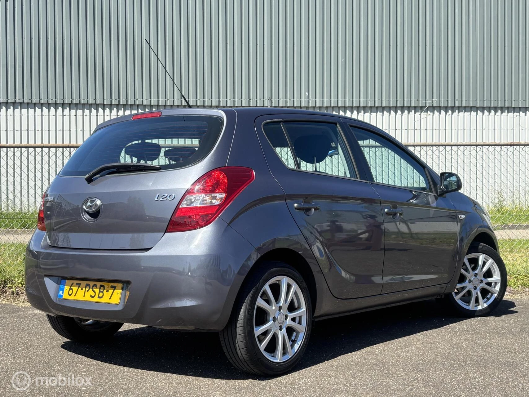 Hoofdafbeelding Hyundai i20
