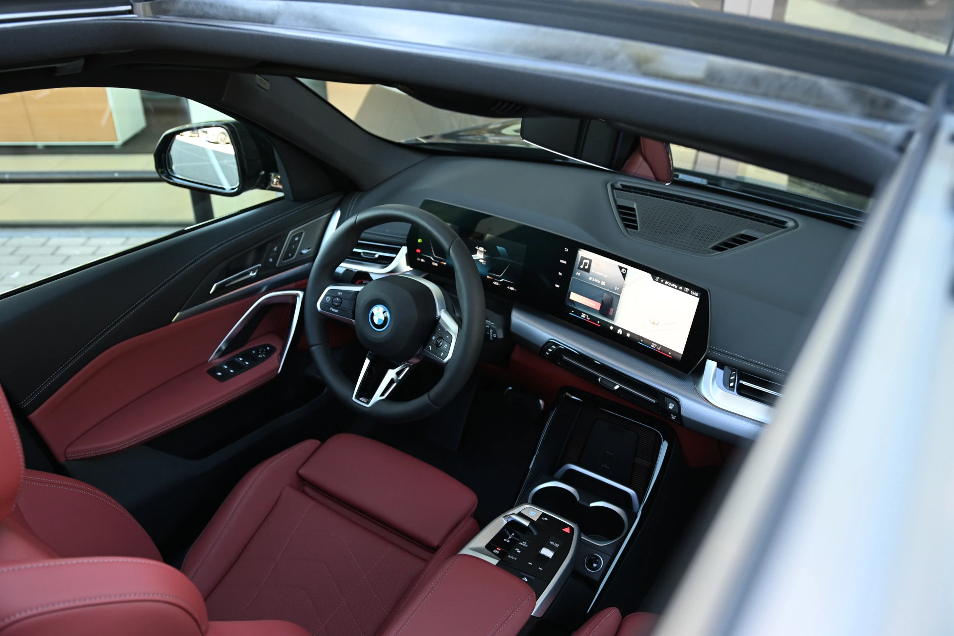 Hoofdafbeelding BMW iX1