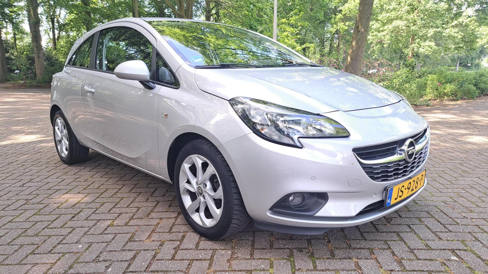 Hoofdafbeelding Opel Corsa