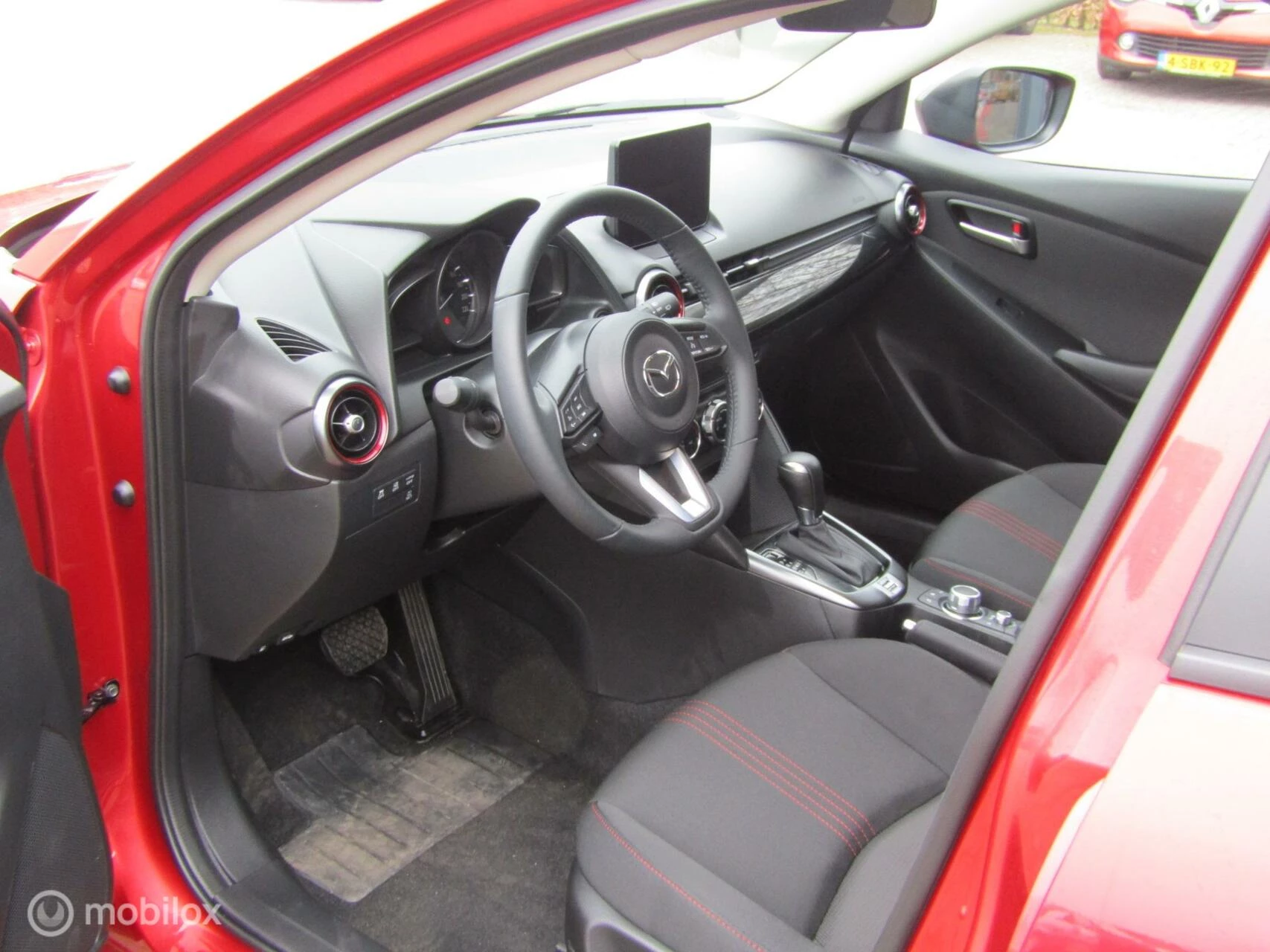 Hoofdafbeelding Mazda 2