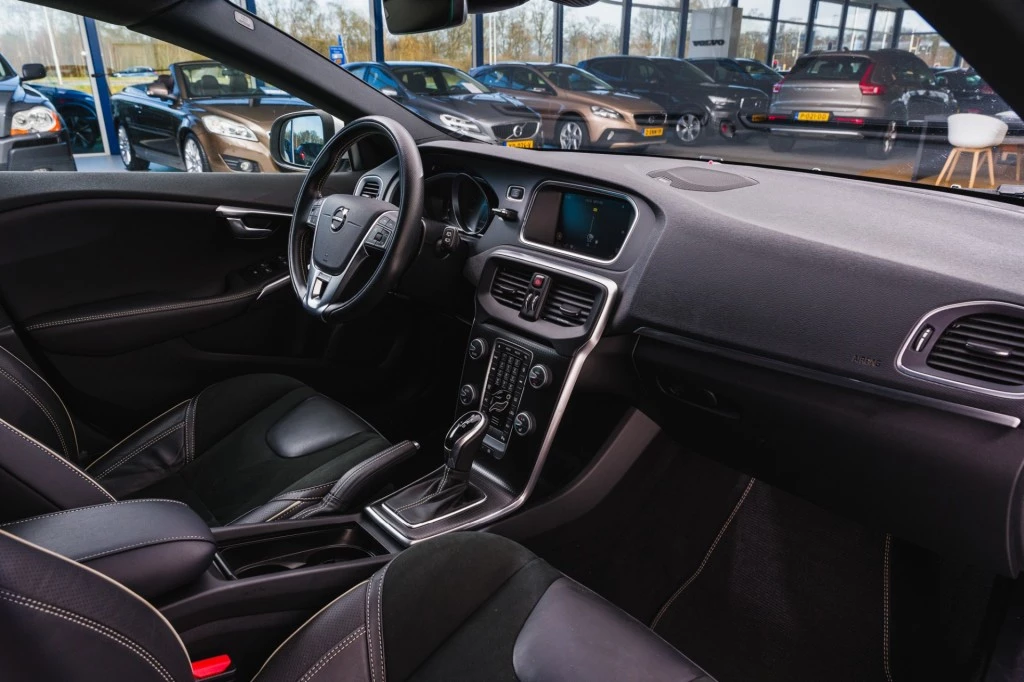 Hoofdafbeelding Volvo V40