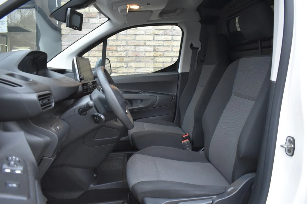 Hoofdafbeelding Peugeot Partner