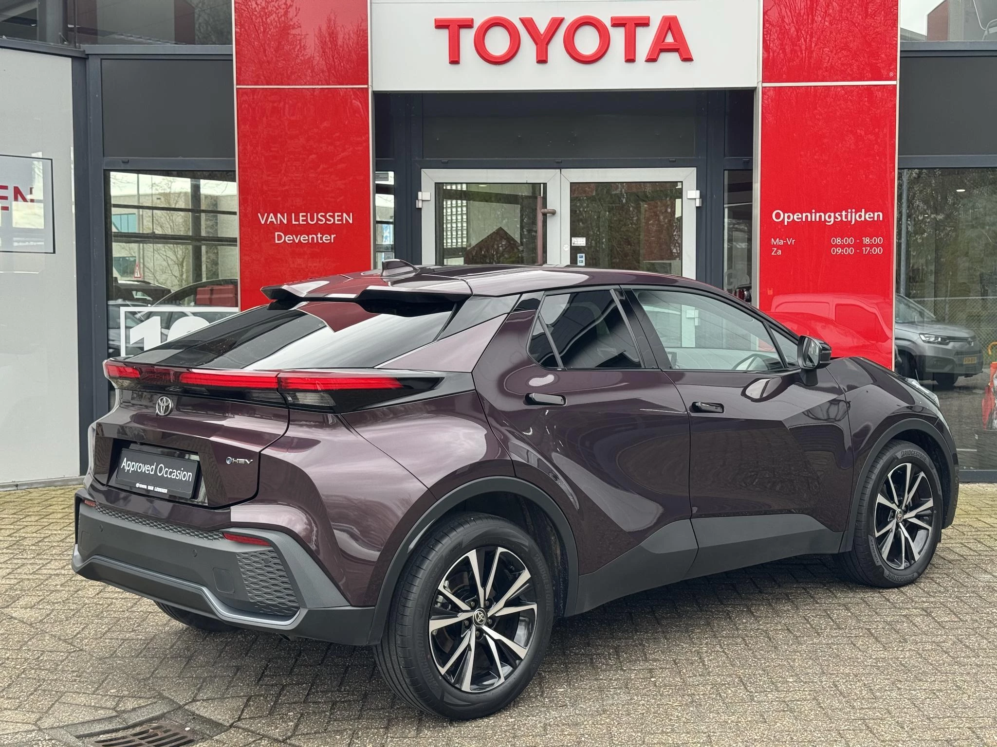 Hoofdafbeelding Toyota C-HR