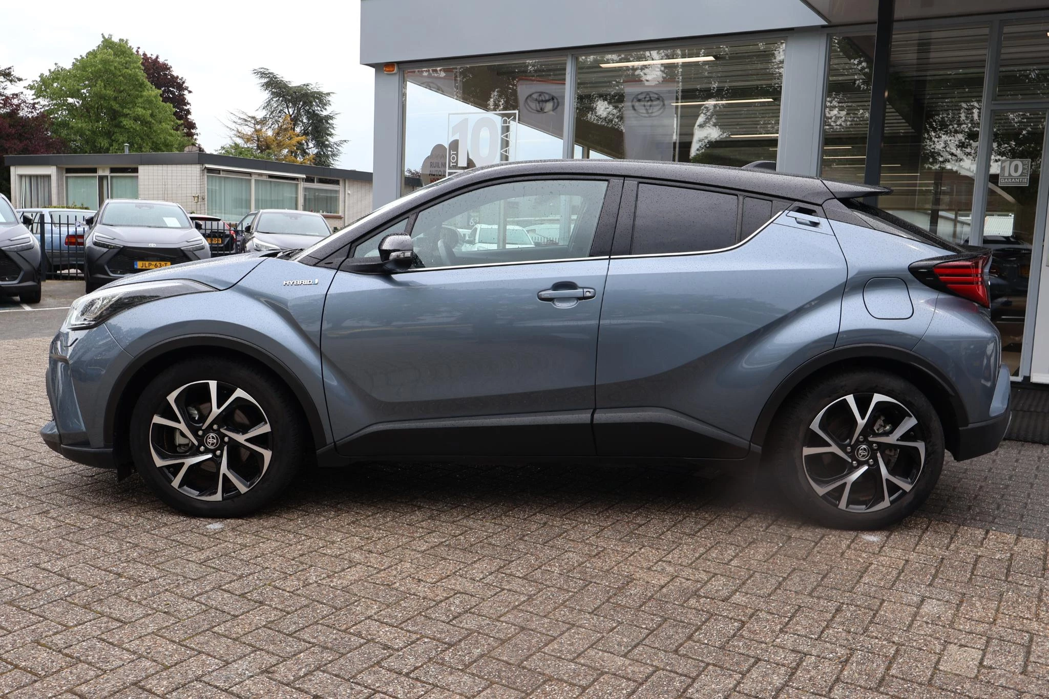 Hoofdafbeelding Toyota C-HR
