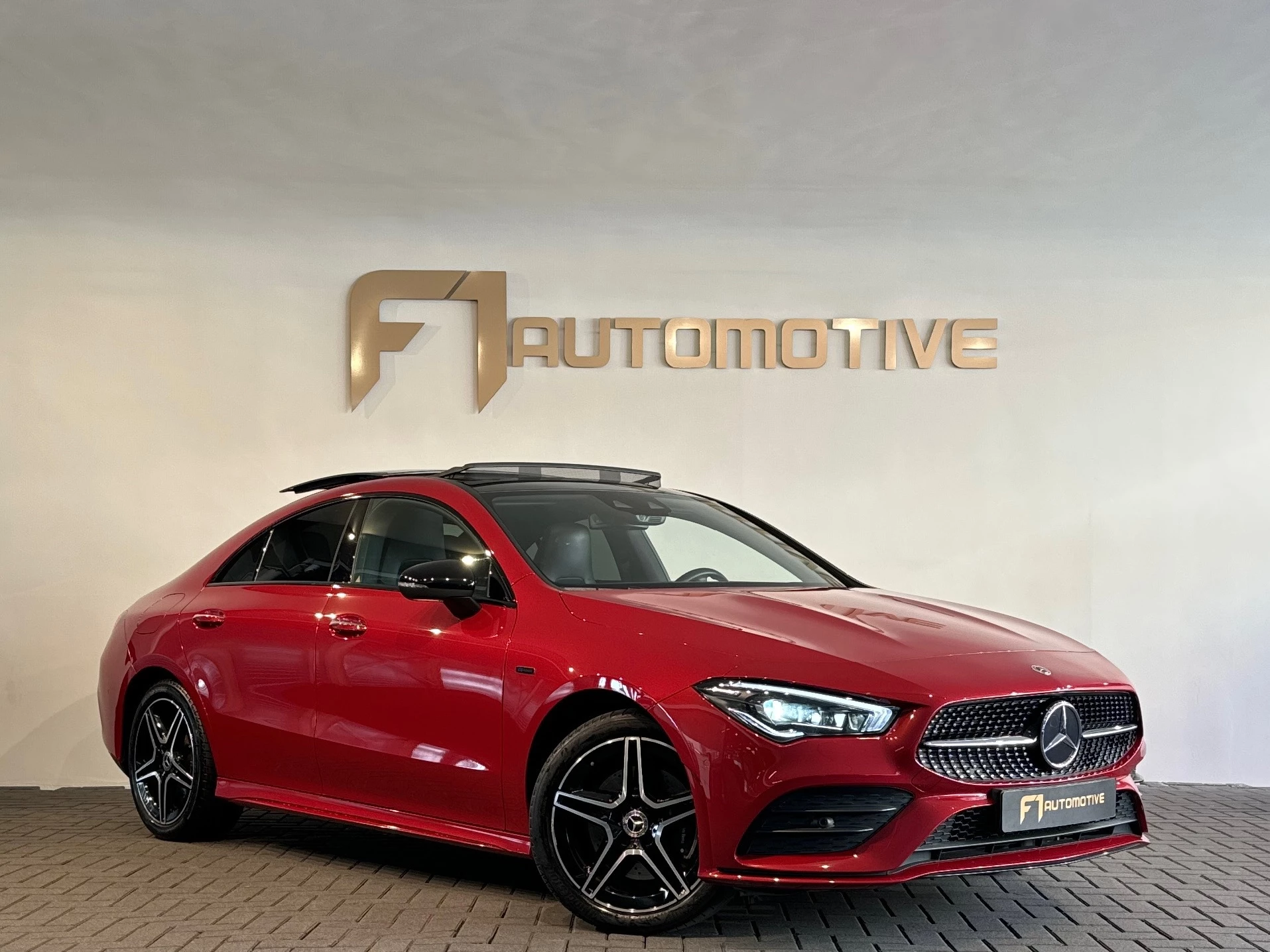 Hoofdafbeelding Mercedes-Benz CLA