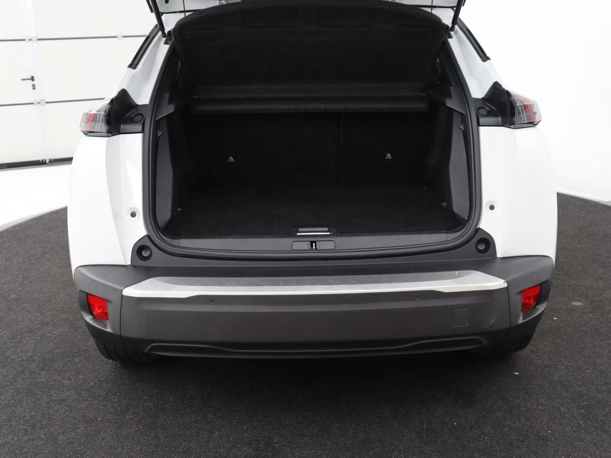 Hoofdafbeelding Peugeot e-2008