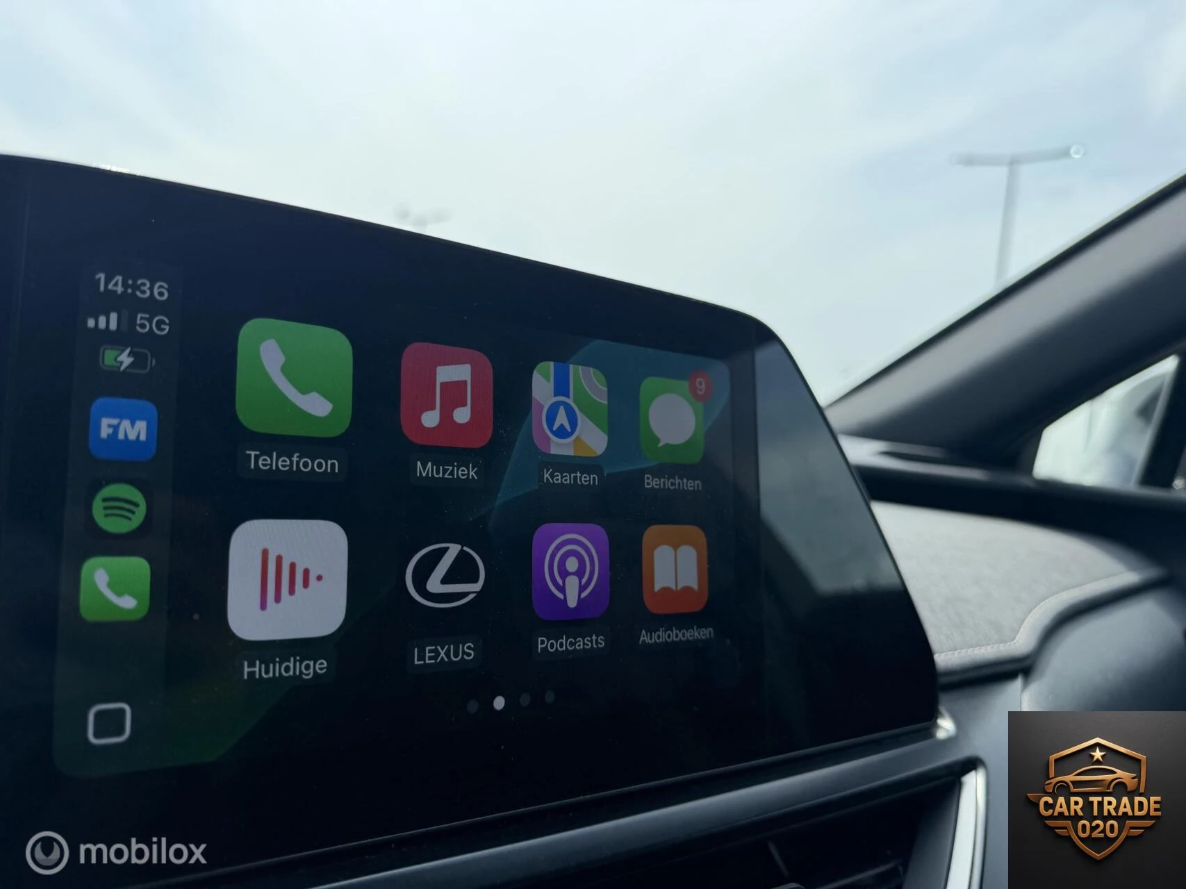 Hoofdafbeelding Lexus UX