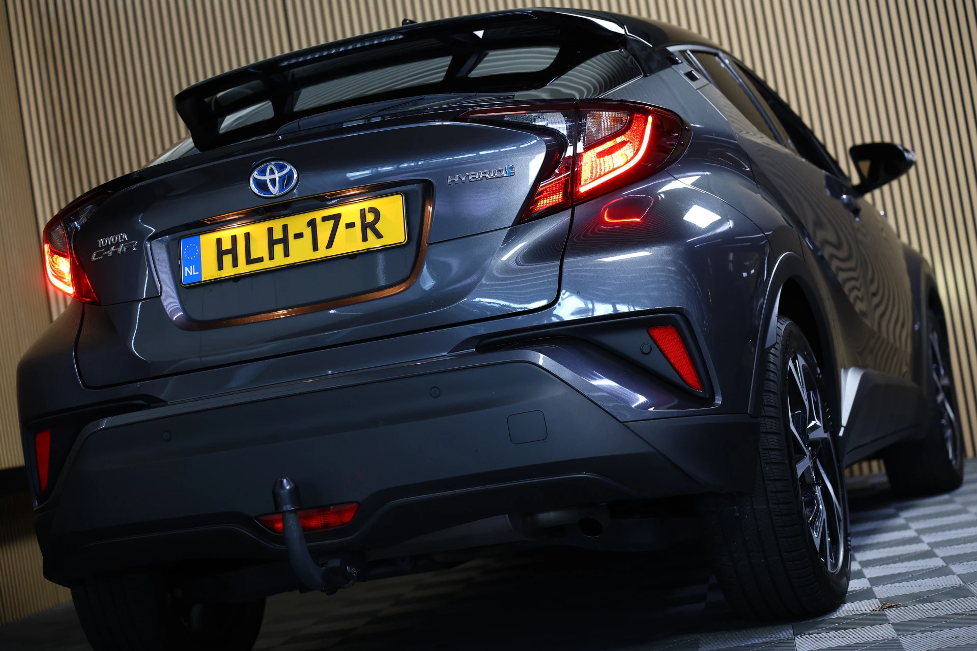 Hoofdafbeelding Toyota C-HR