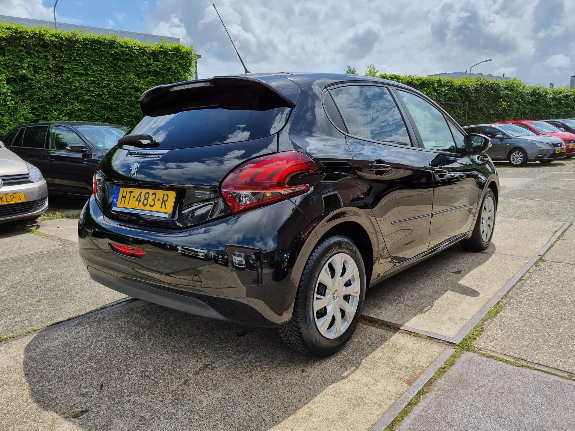 Hoofdafbeelding Peugeot 208