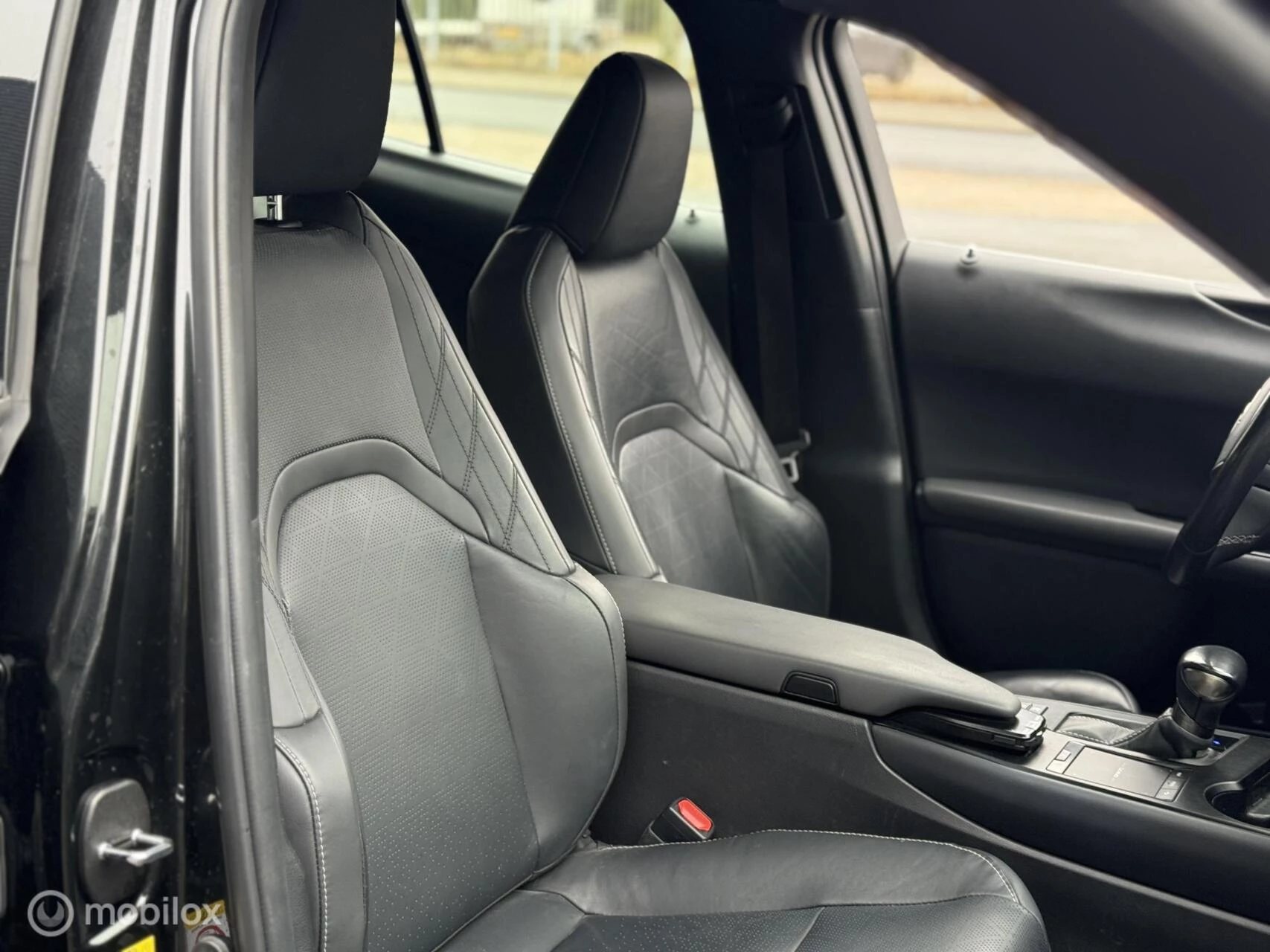 Hoofdafbeelding Lexus UX