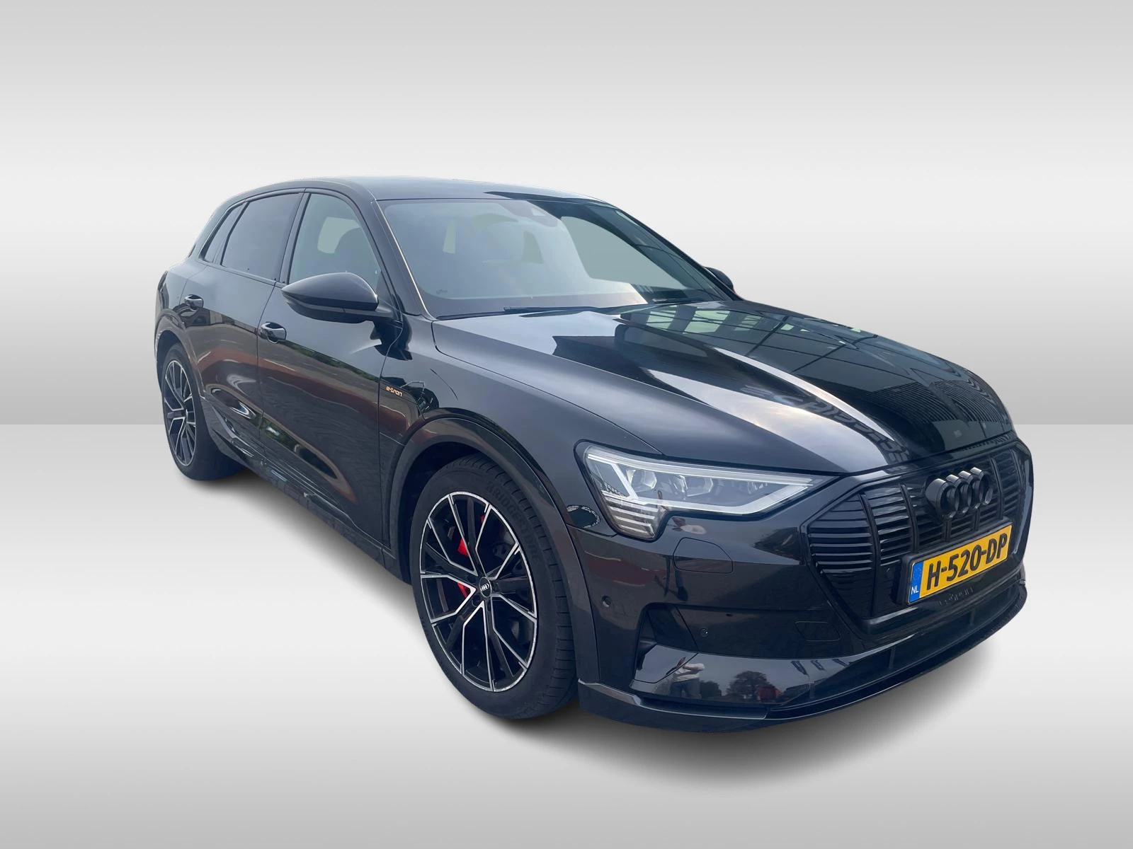 Hoofdafbeelding Audi e-tron