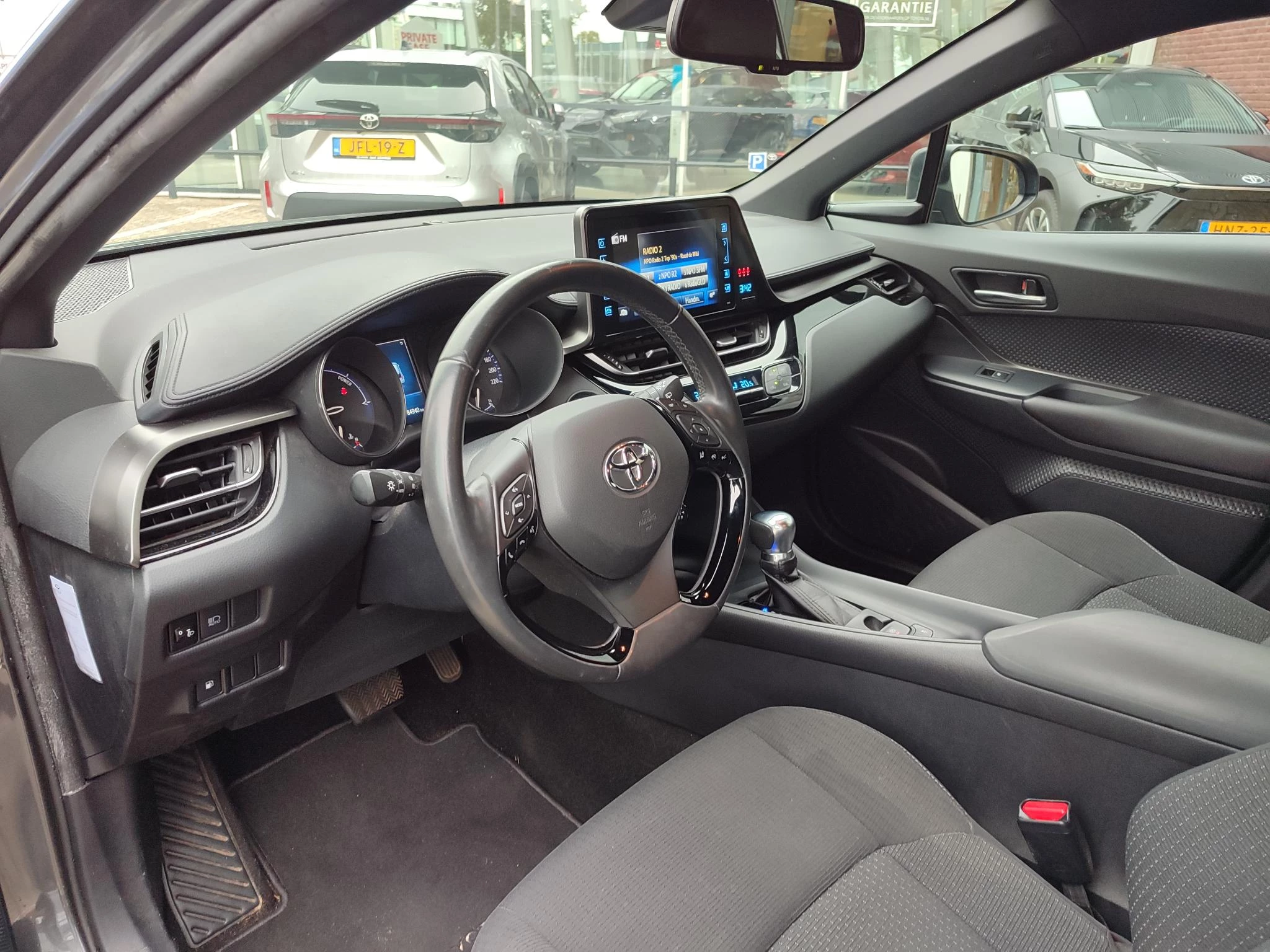 Hoofdafbeelding Toyota C-HR