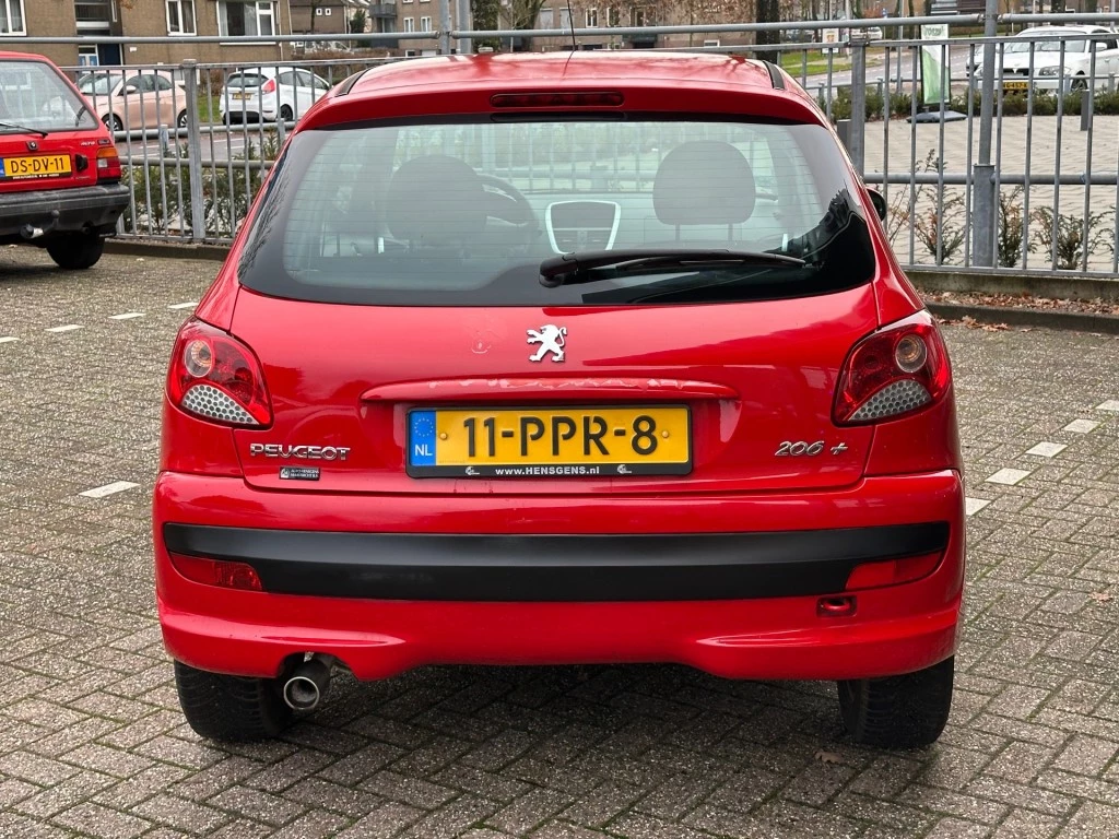 Hoofdafbeelding Peugeot 206