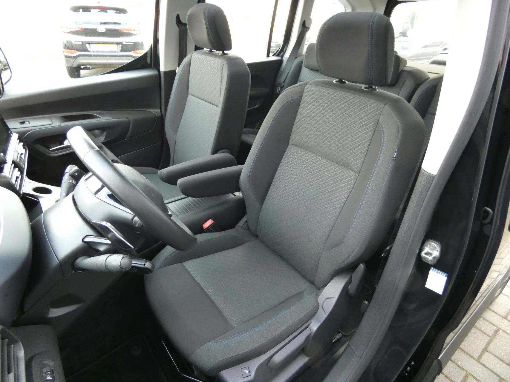 Hoofdafbeelding Peugeot Rifter