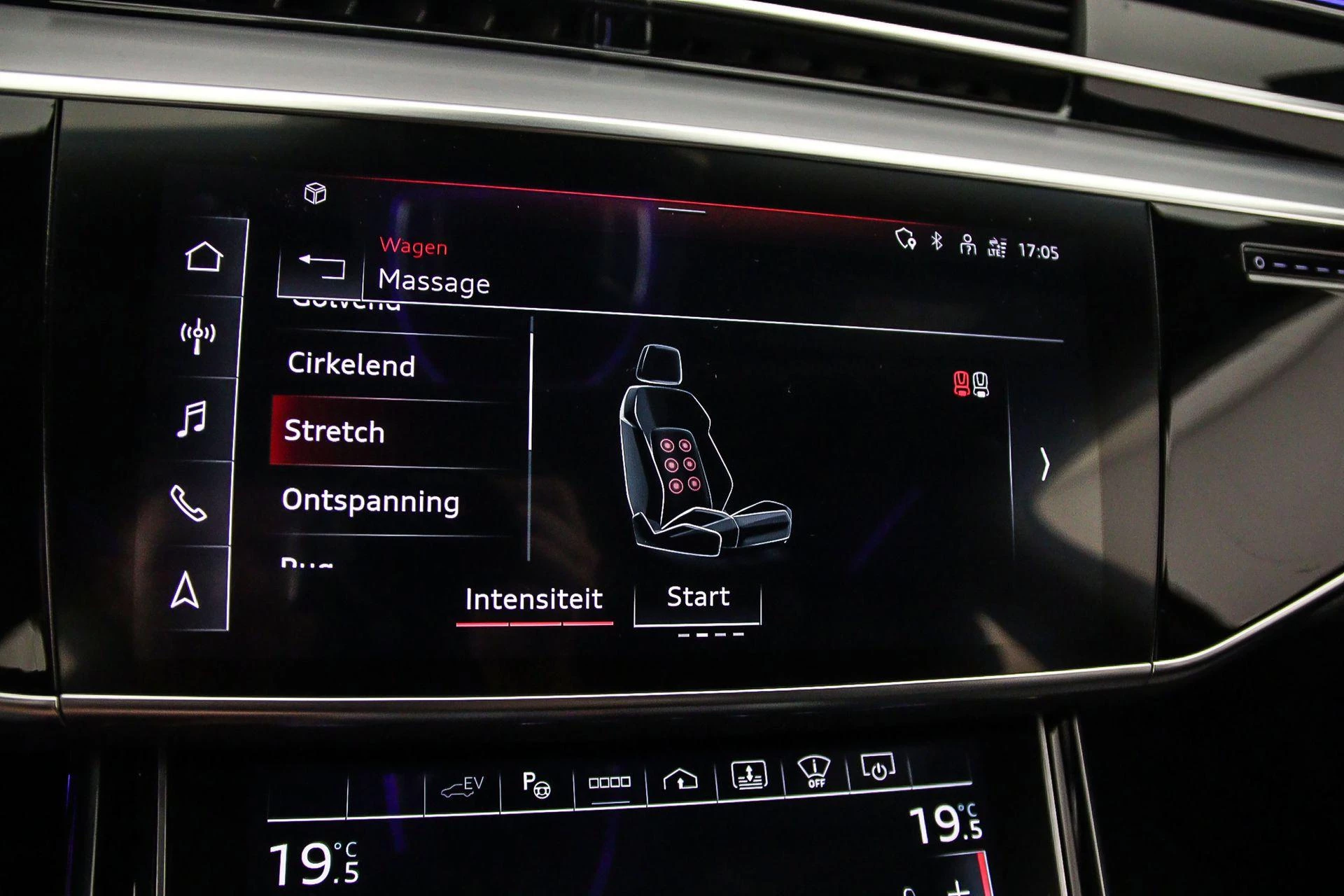 Hoofdafbeelding Audi A8