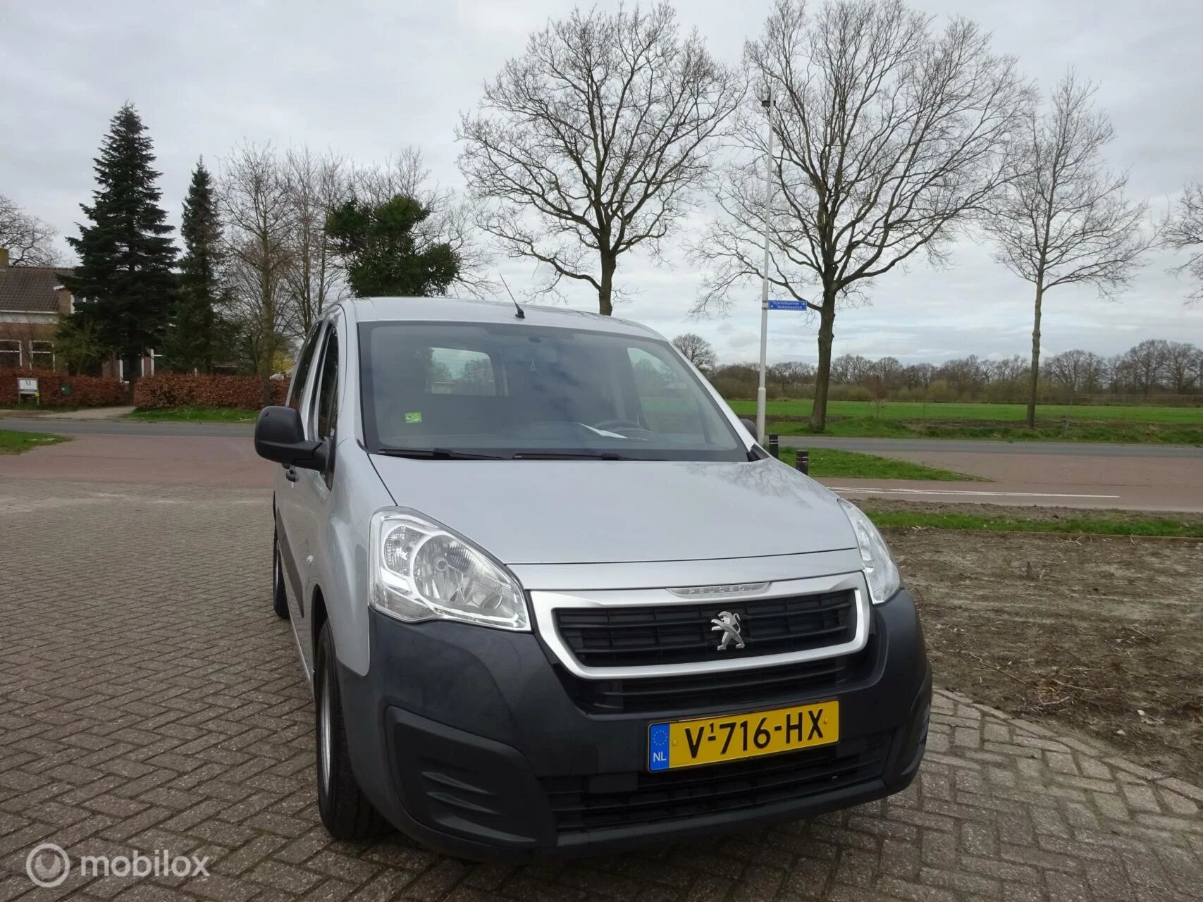 Hoofdafbeelding Peugeot Partner