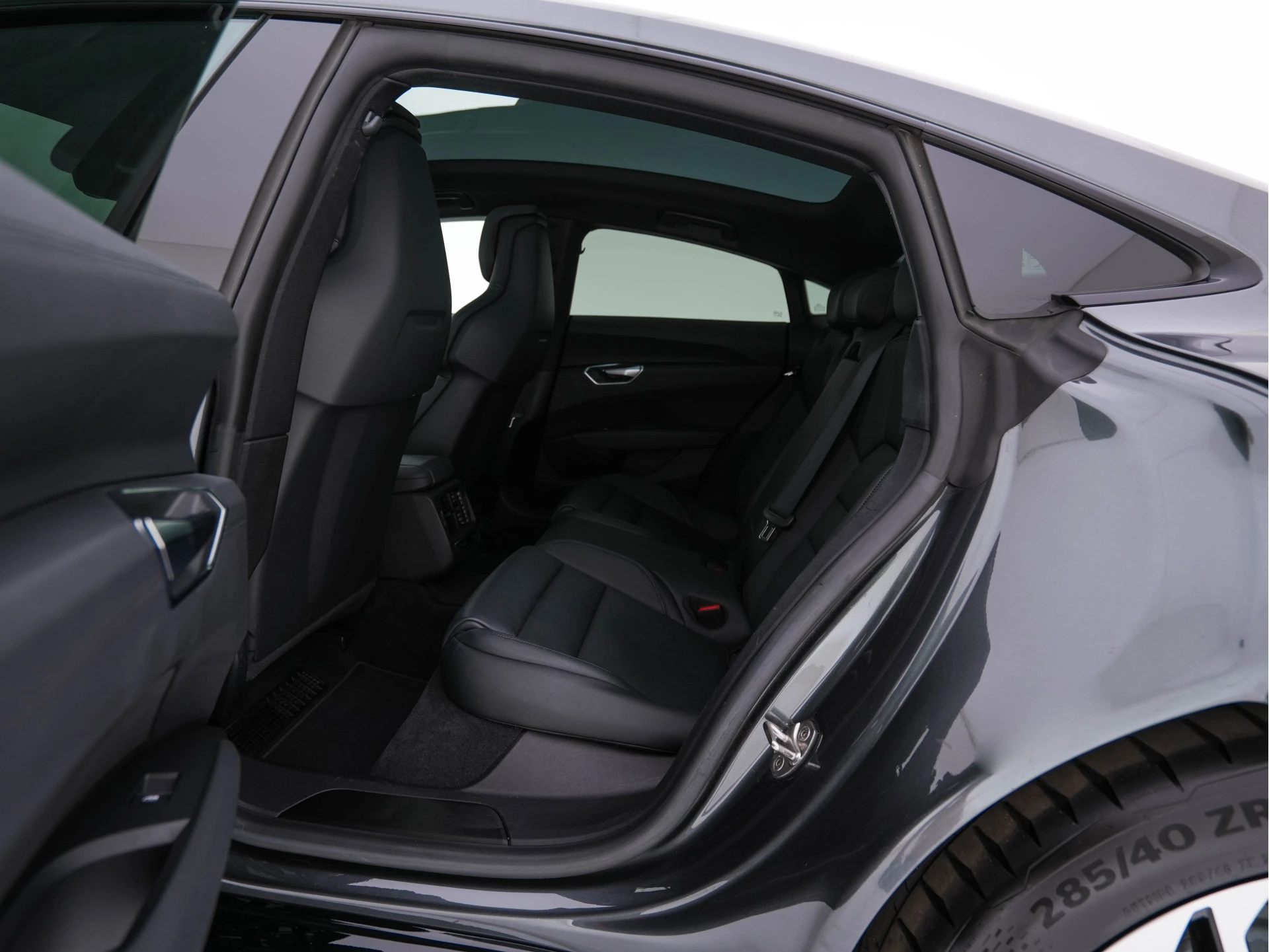 Hoofdafbeelding Audi e-tron GT