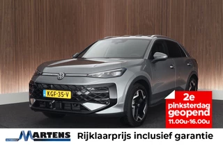 Volkswagen T-Roc 1.5 eTsi 150pk DSG R-Line First Edition Trekhaak Camera Keyless Stoelverwarming Virtual Cockpit Carplay