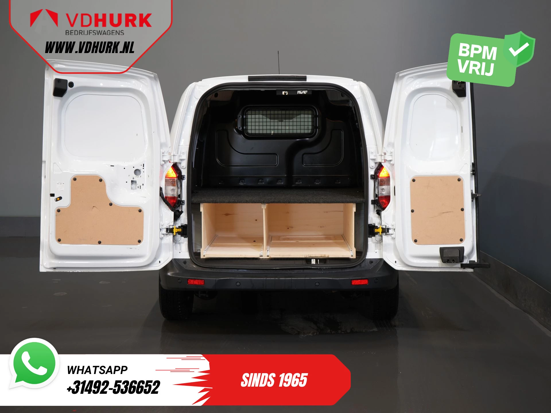 Hoofdafbeelding Ford Transit Courier