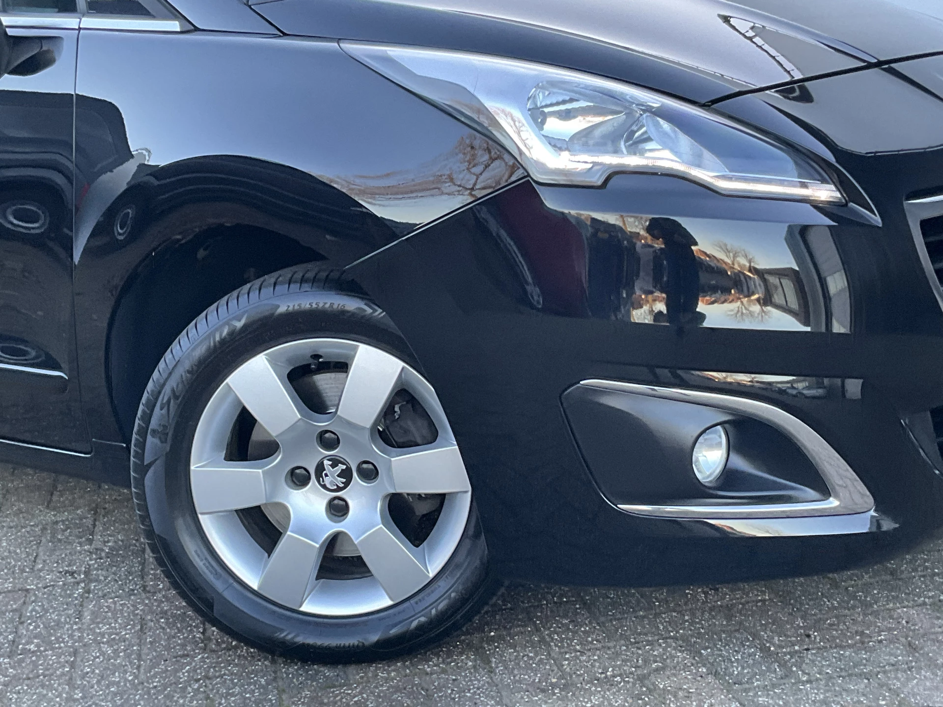 Hoofdafbeelding Peugeot 5008