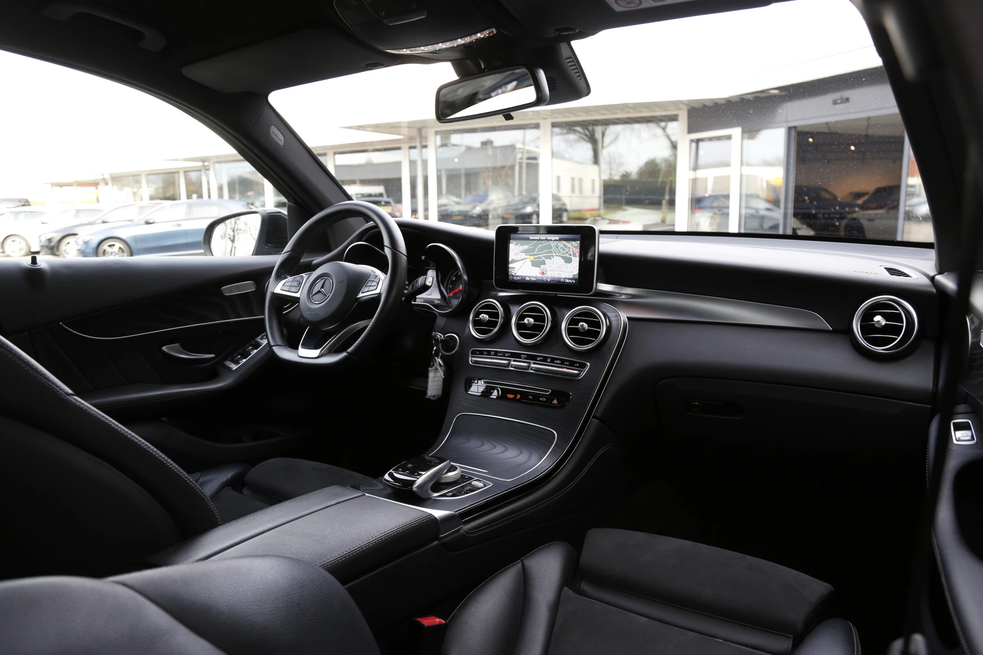 Hoofdafbeelding Mercedes-Benz GLC