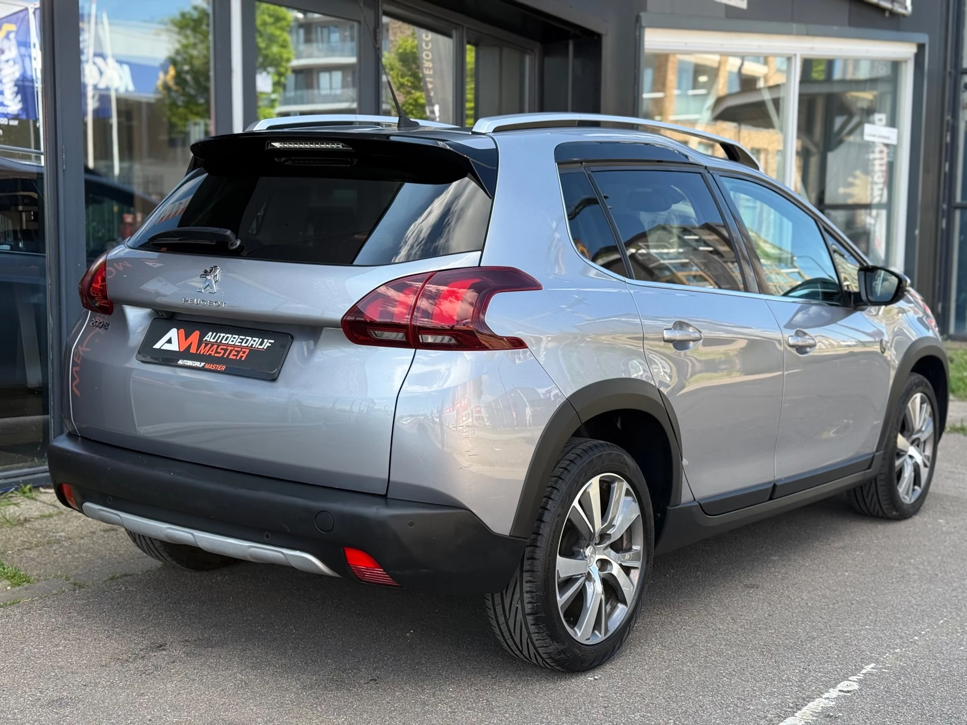 Hoofdafbeelding Peugeot 2008