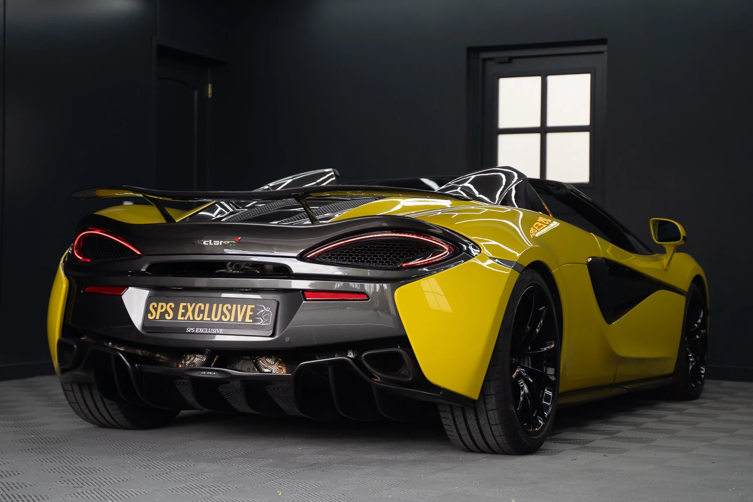 Hoofdafbeelding McLaren 570S