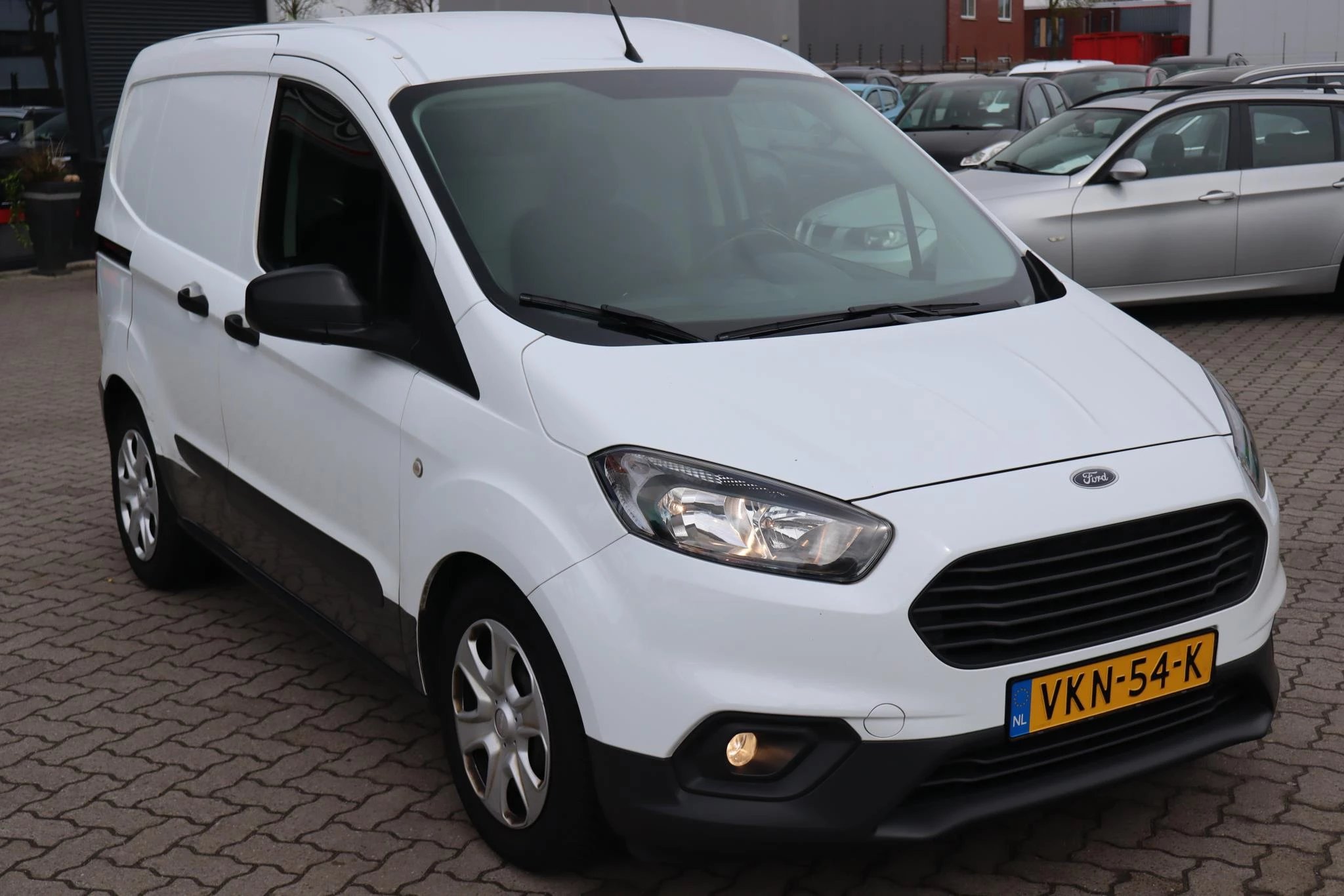 Hoofdafbeelding Ford Transit Courier