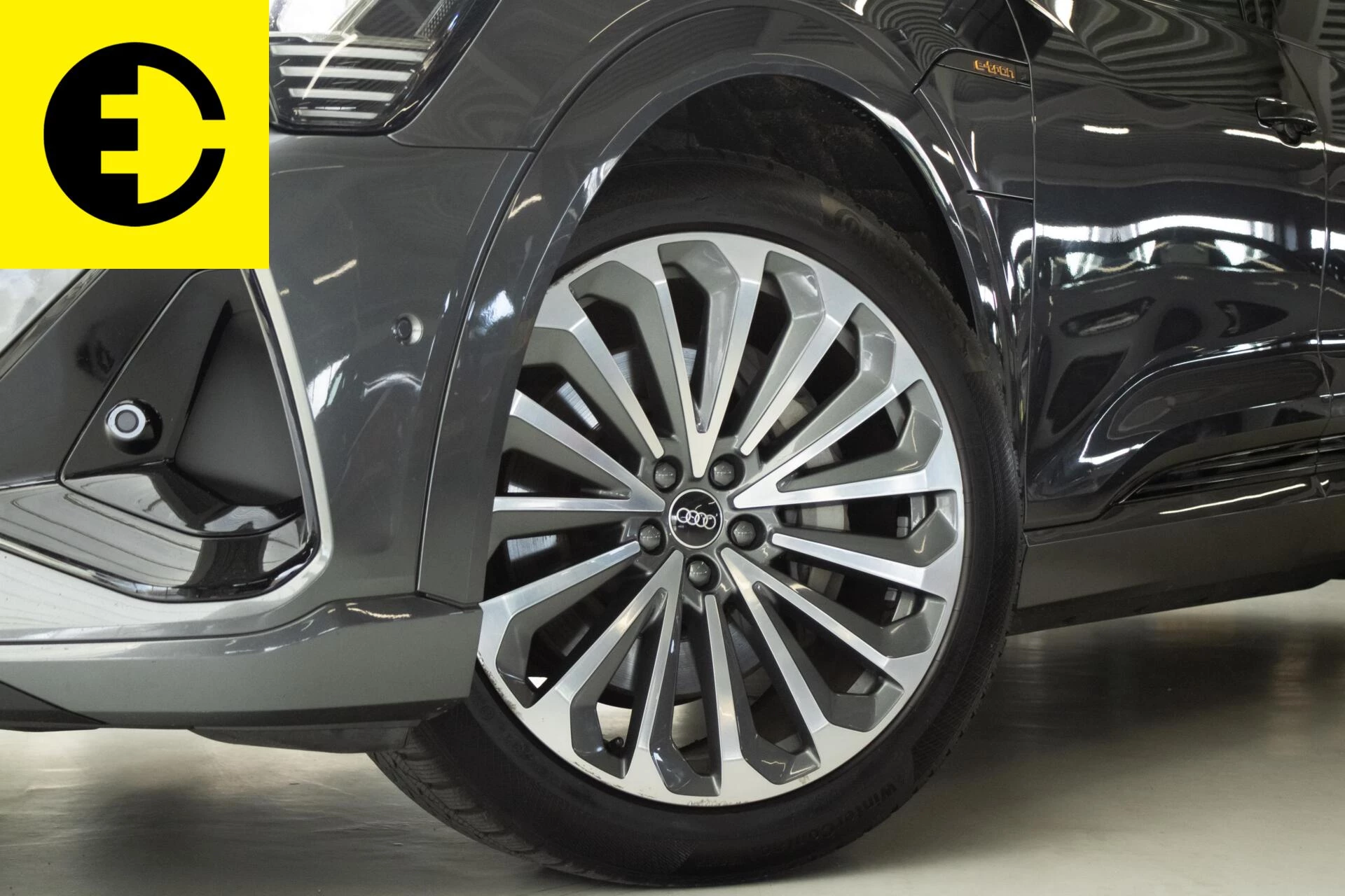 Hoofdafbeelding Audi e-tron