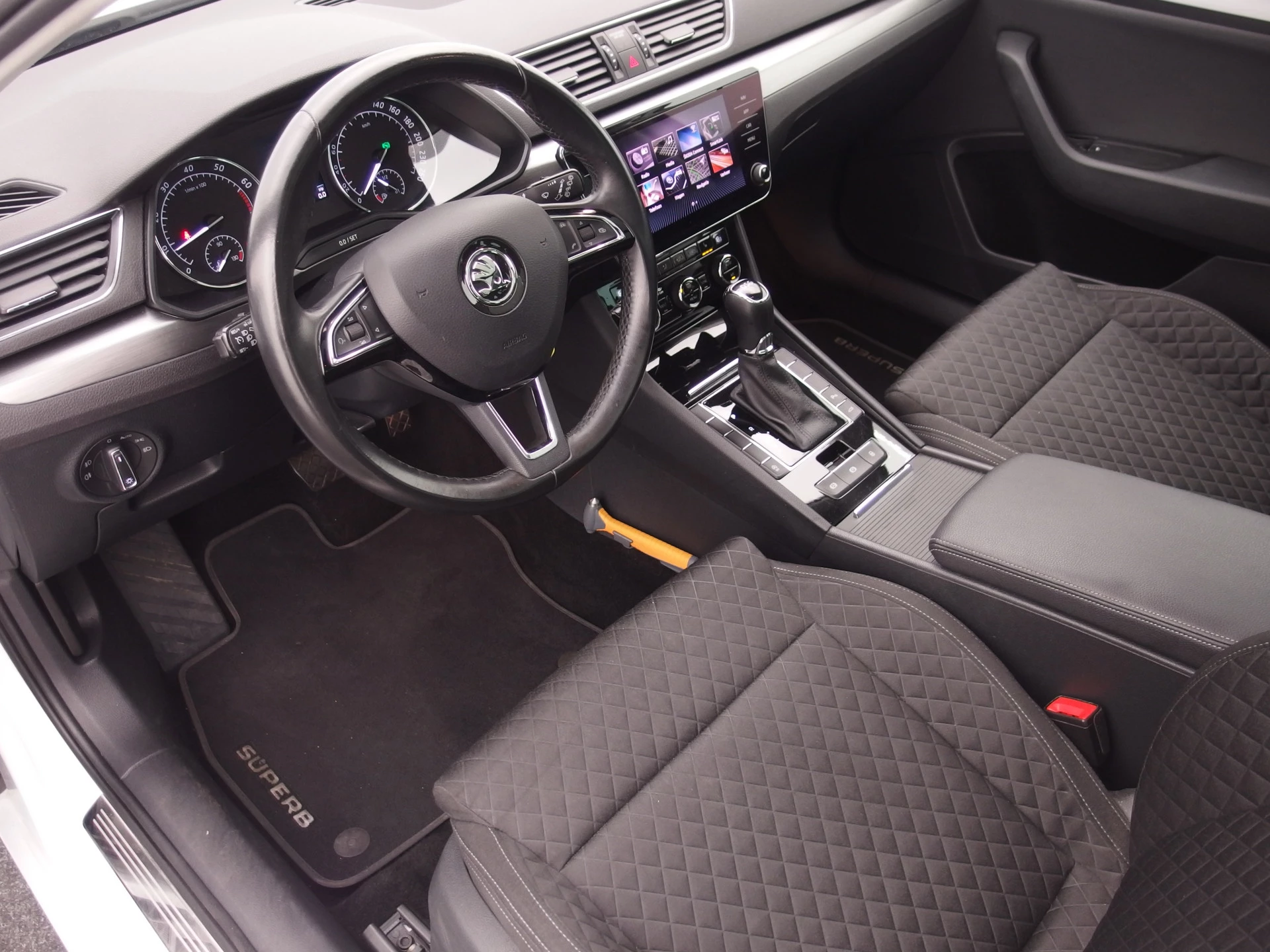 Hoofdafbeelding Škoda Superb
