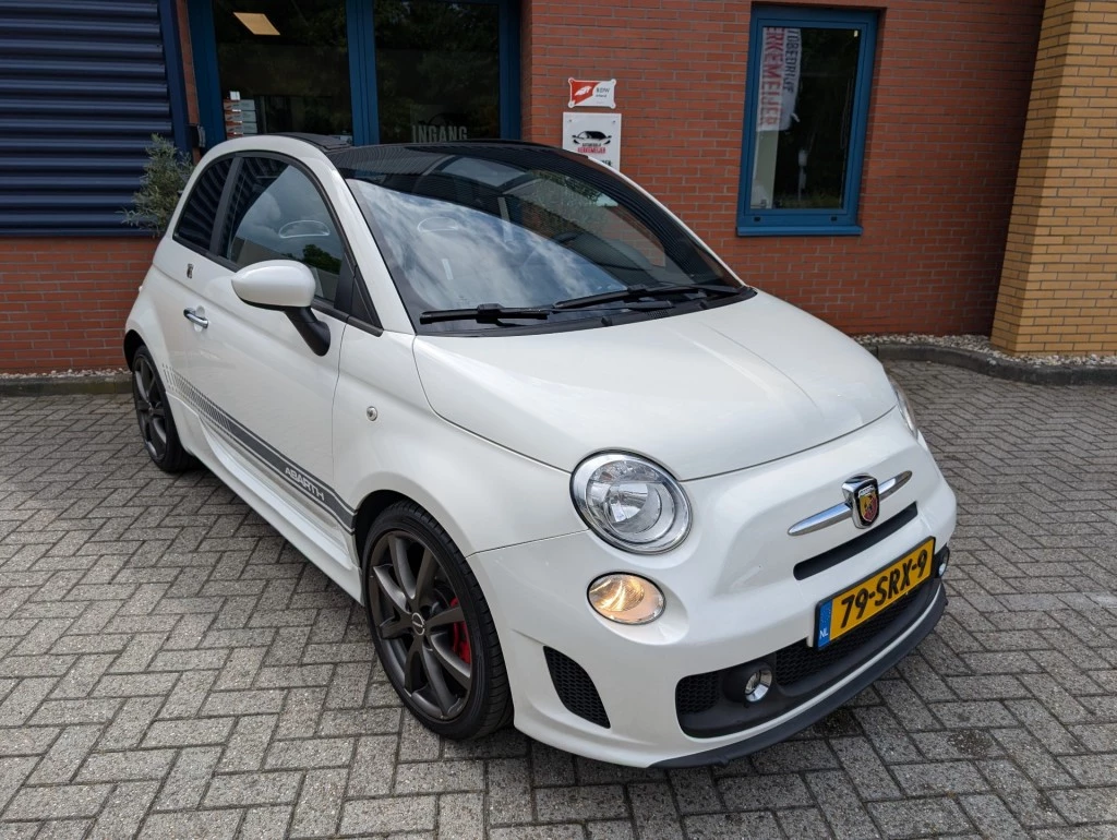 Hoofdafbeelding Abarth 500C