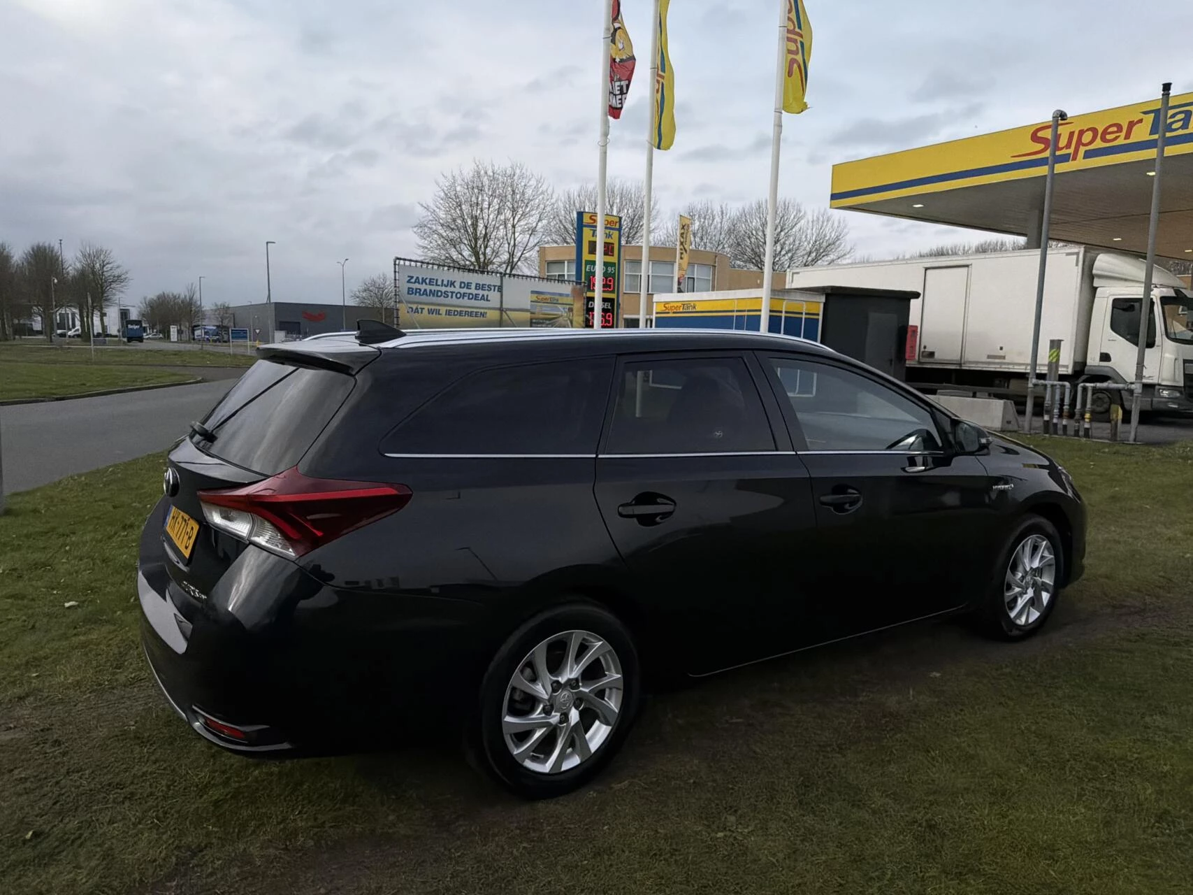 Hoofdafbeelding Toyota Auris