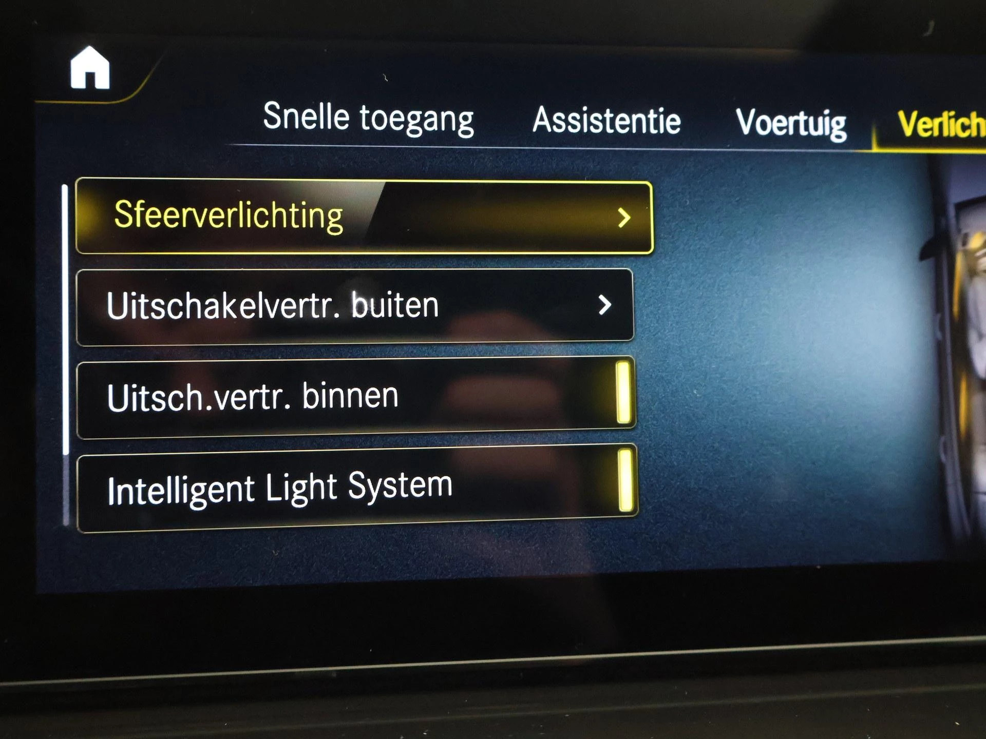 Hoofdafbeelding Mercedes-Benz EQC