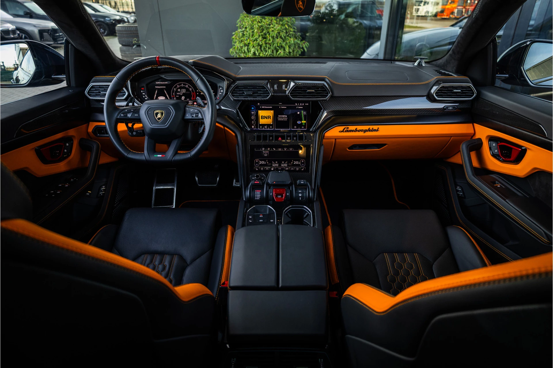 Hoofdafbeelding Lamborghini Urus