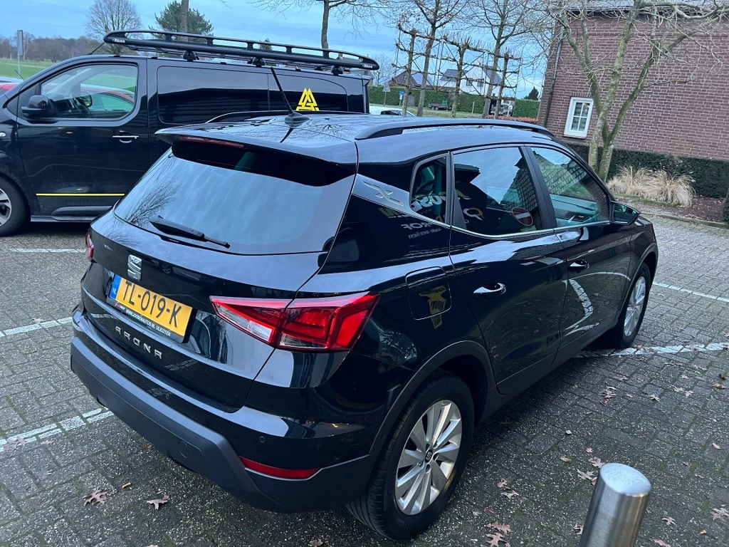 Hoofdafbeelding SEAT Arona