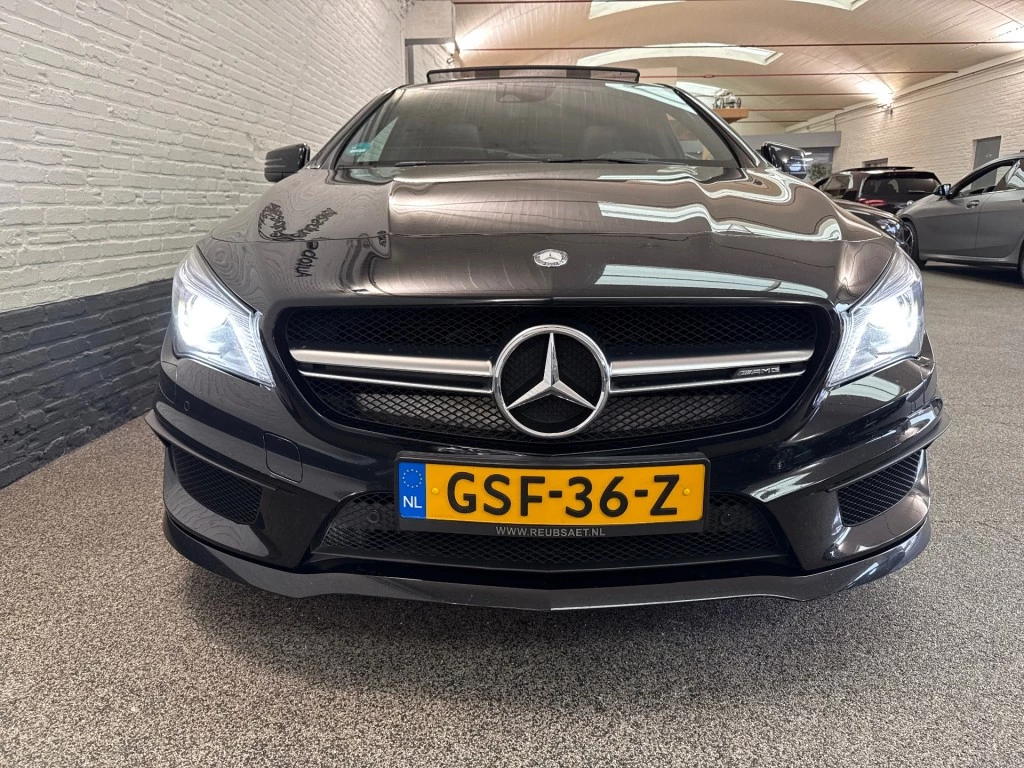 Hoofdafbeelding Mercedes-Benz CLA