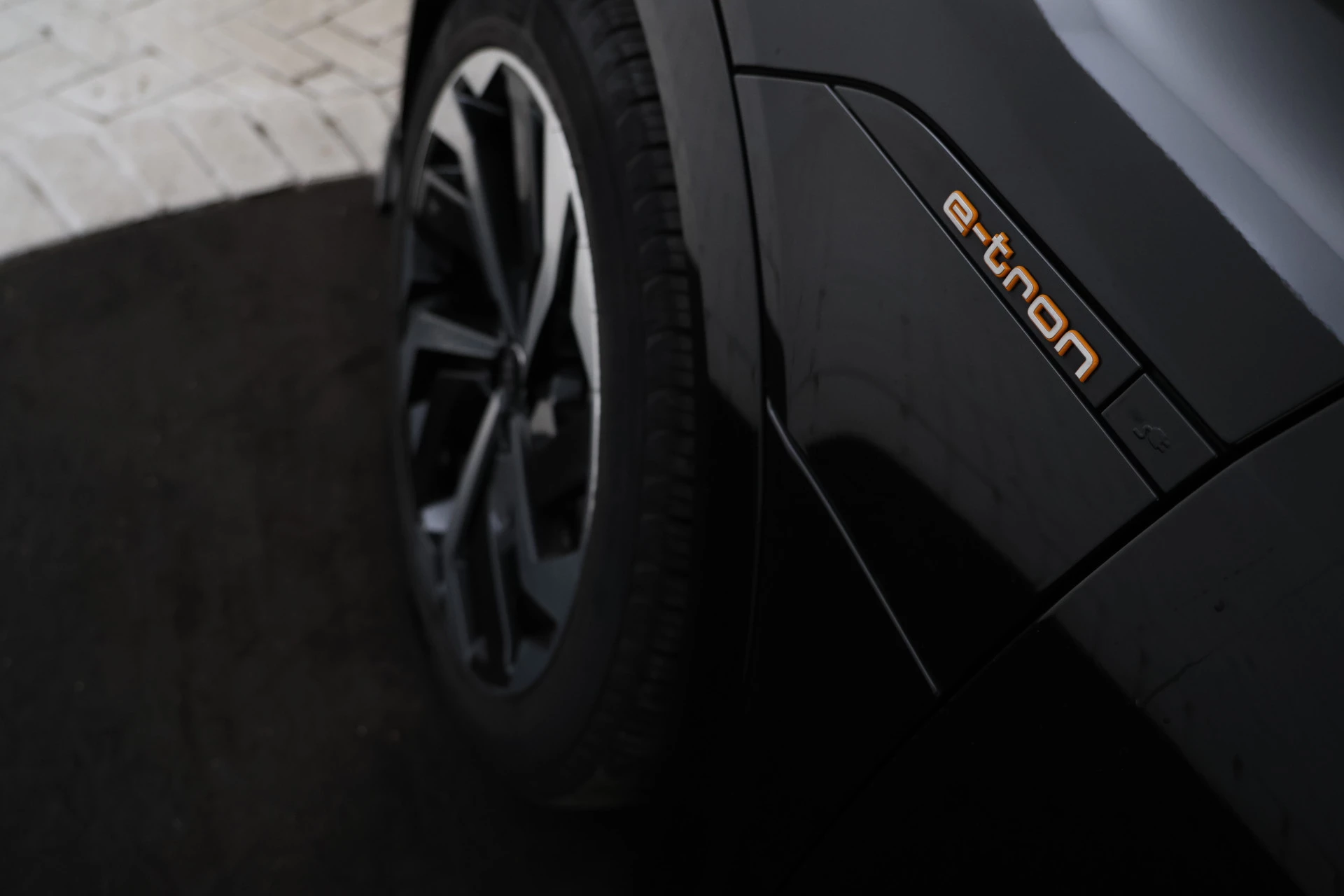 Hoofdafbeelding Audi e-tron