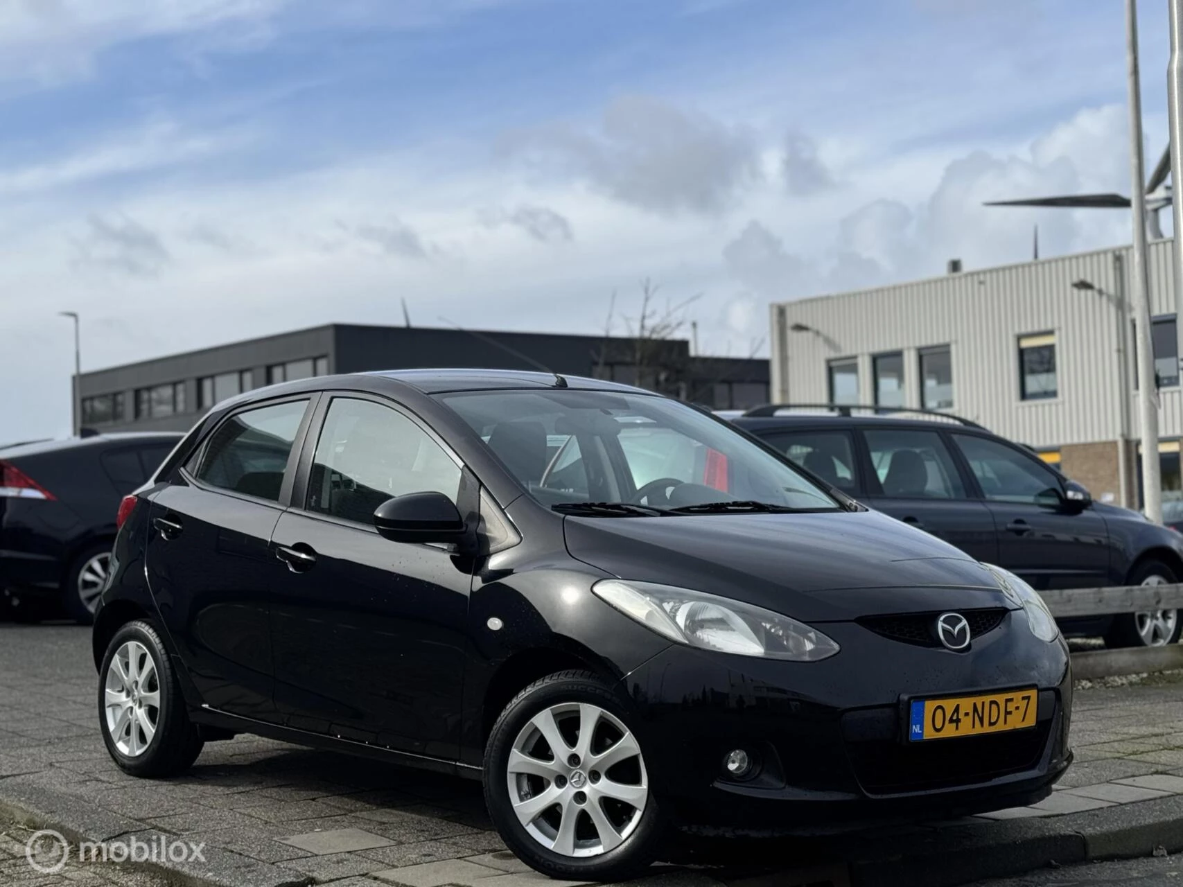 Hoofdafbeelding Mazda 2