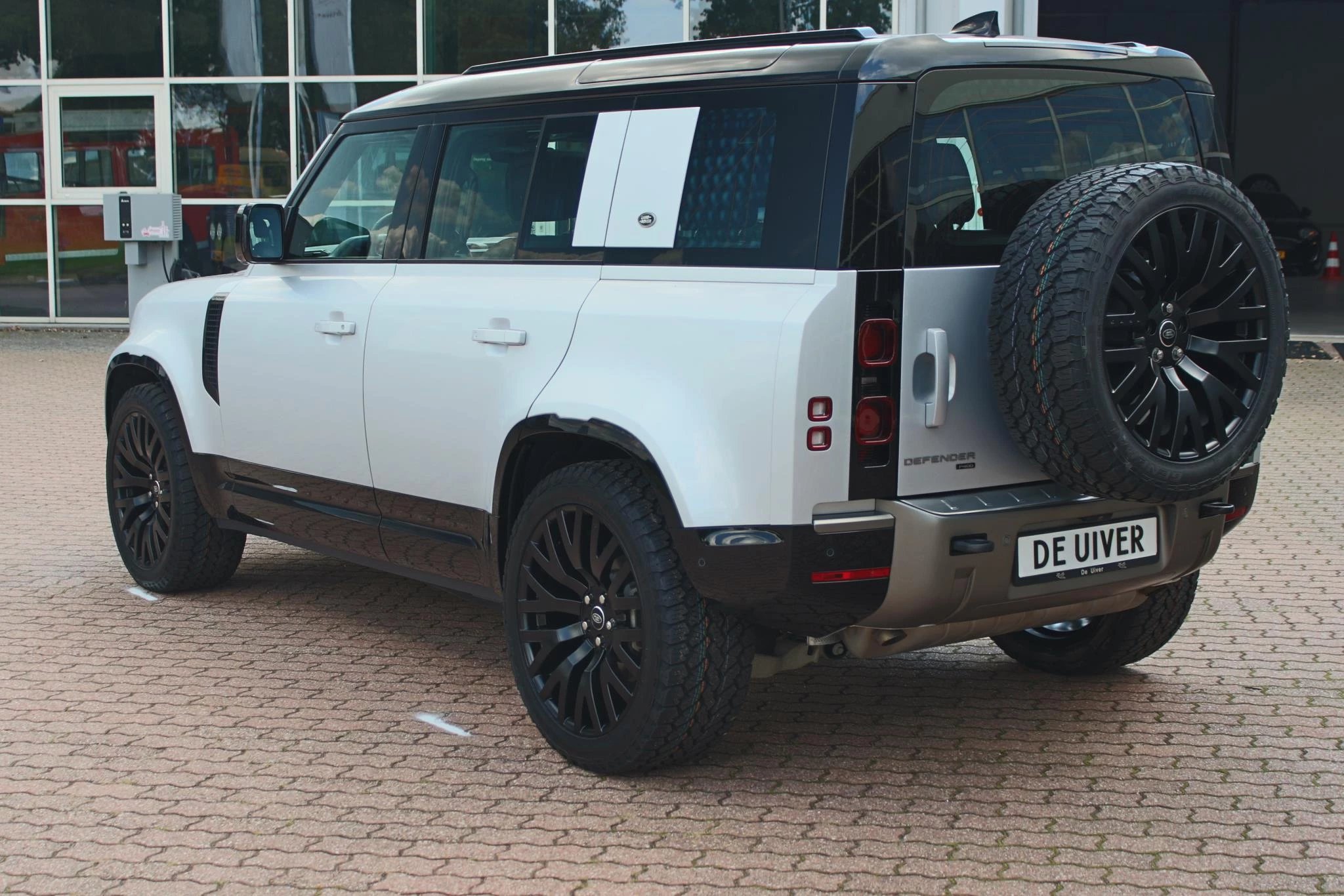 Hoofdafbeelding Land Rover Defender