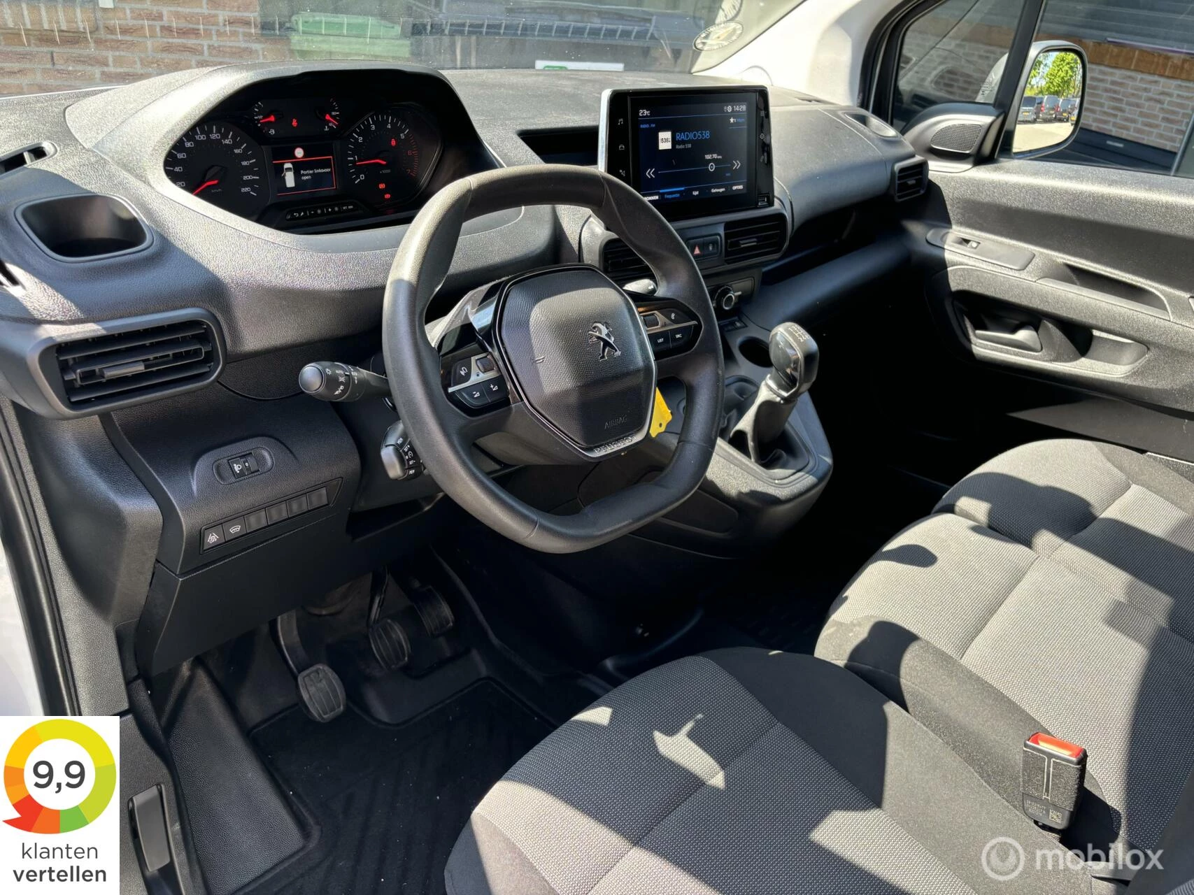 Hoofdafbeelding Peugeot Partner
