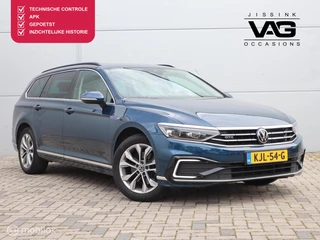 Volkswagen Passat 1.4 TSI PHEV GTE Pano LED Camera Trekhaak ACC Lane