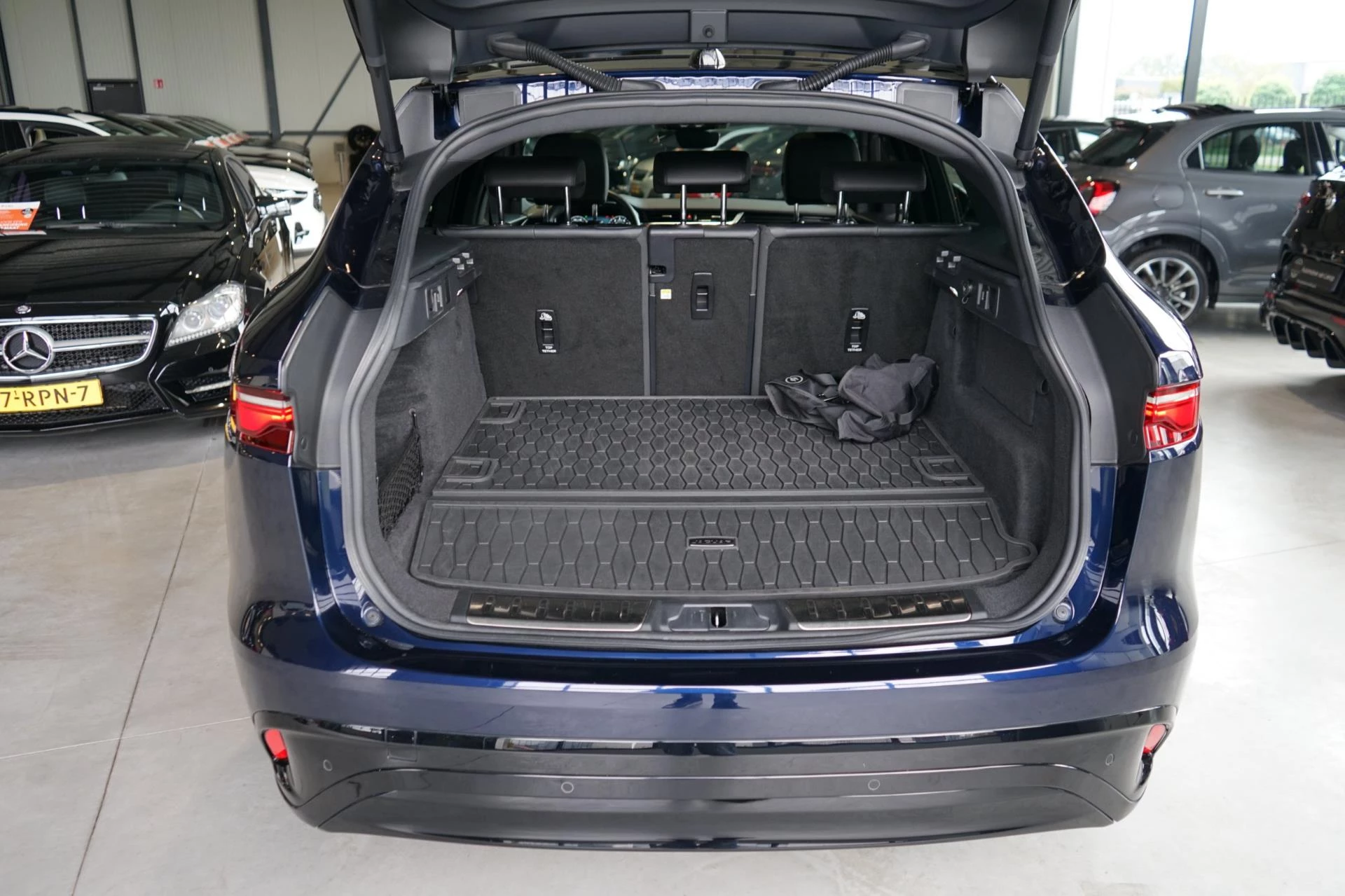 Hoofdafbeelding Jaguar F-PACE