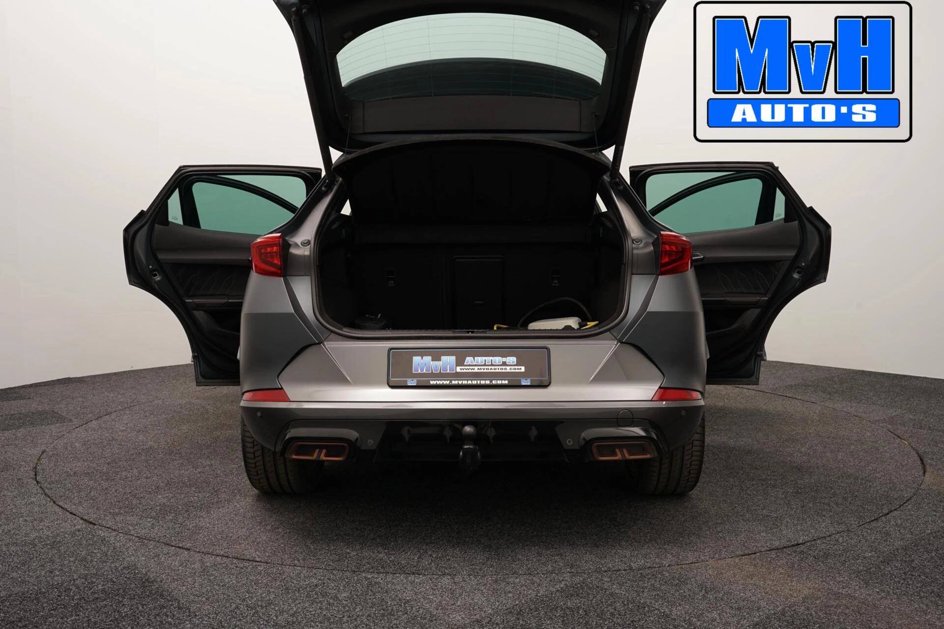 Hoofdafbeelding CUPRA Formentor