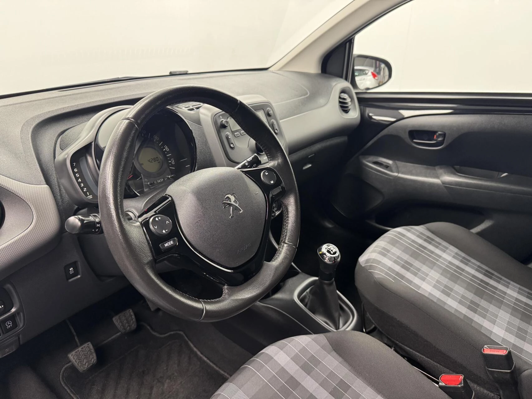 Hoofdafbeelding Peugeot 108